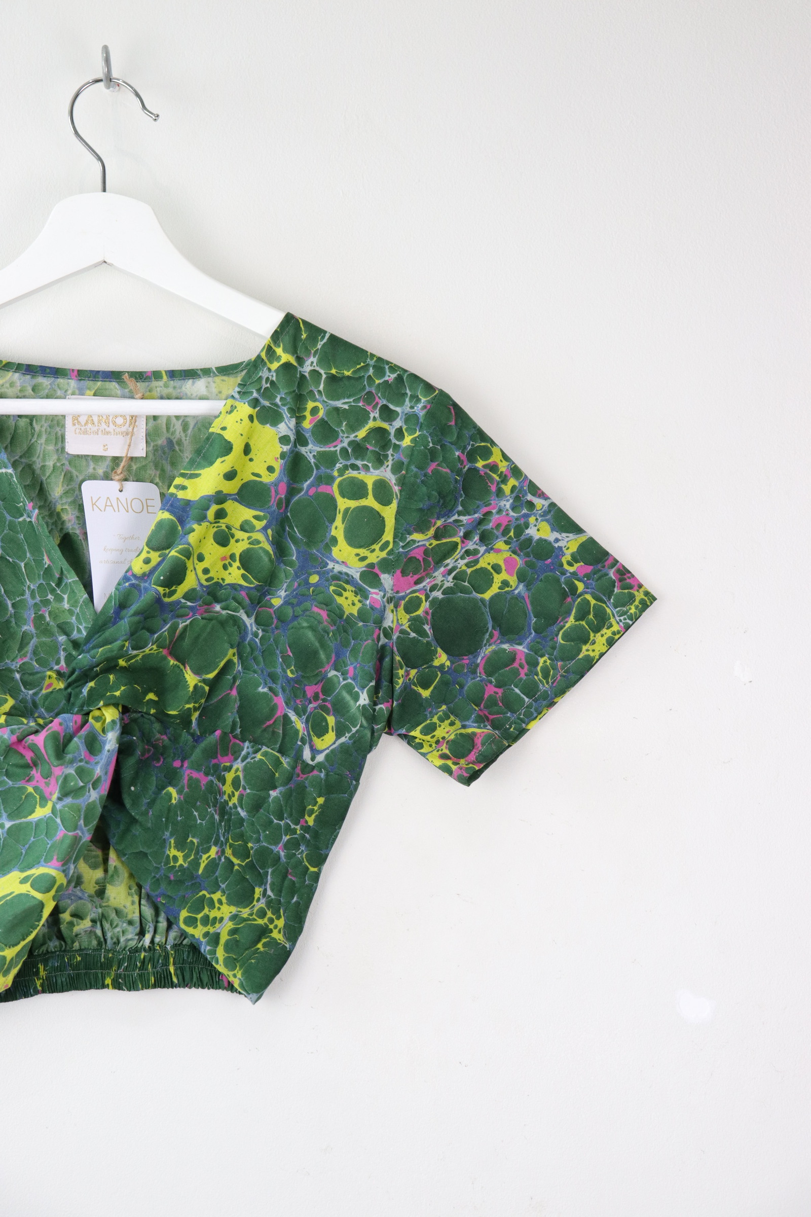 HandMarbled Twisted Top - Scoop of Emerald