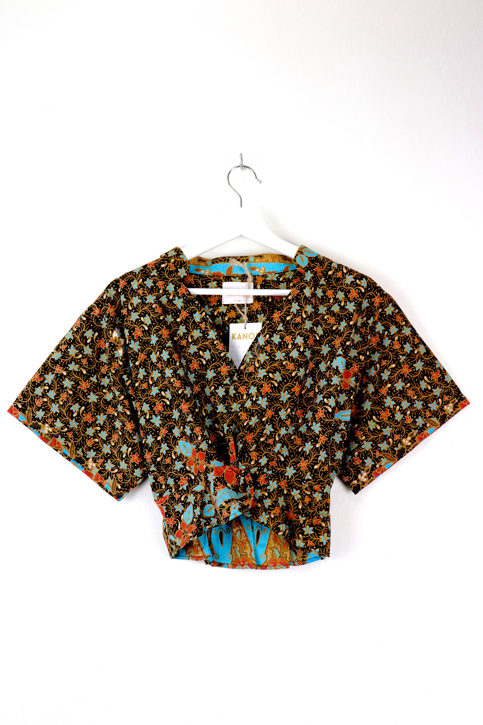 Twisted Front Mandarin Top - Hero's Quest