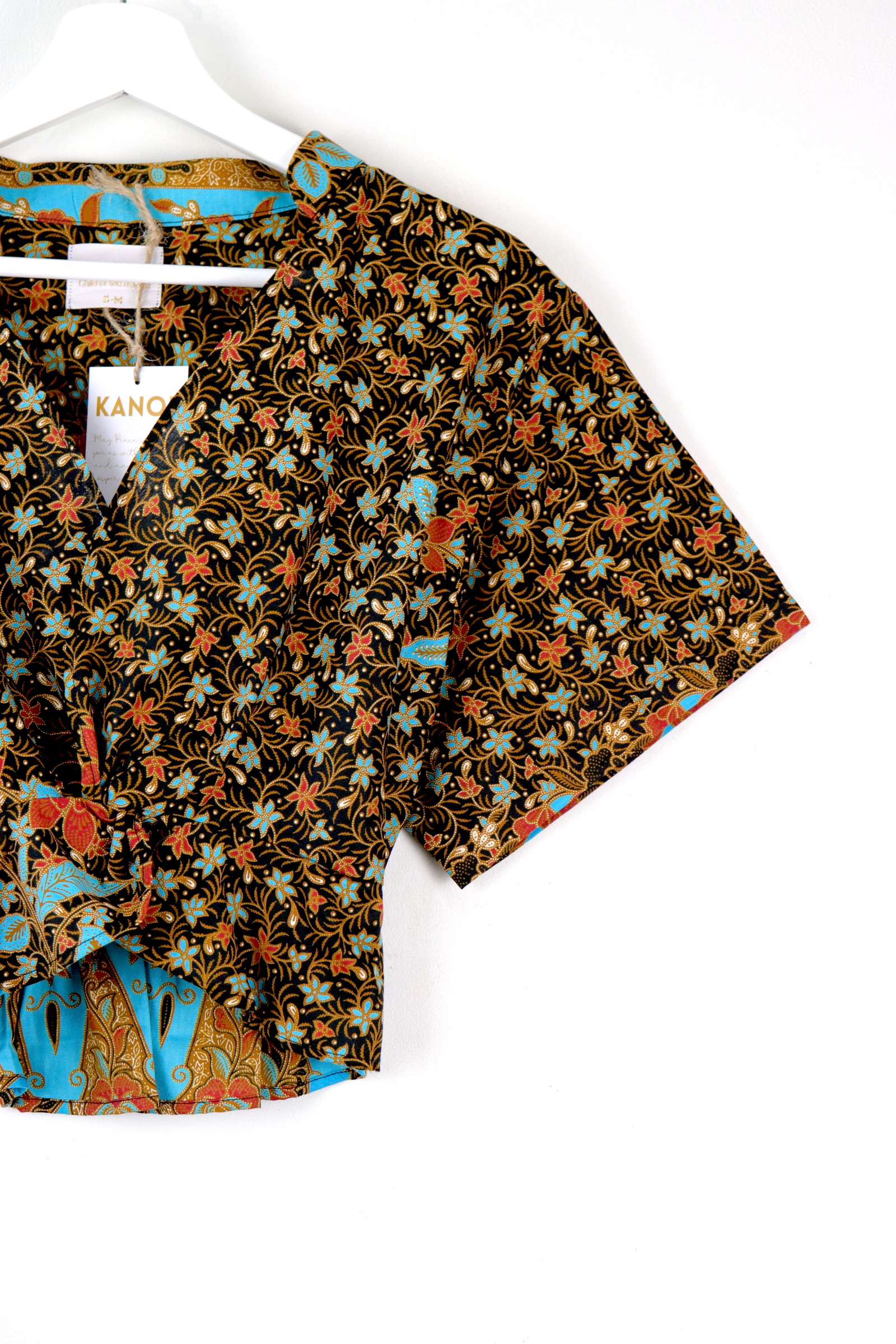 Twisted Front Mandarin Top - Hero's Quest