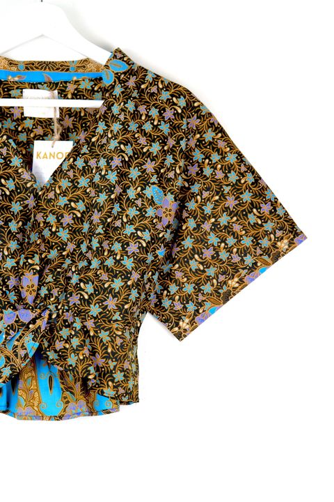 twisted-front-mandarin-collar-batik-top37