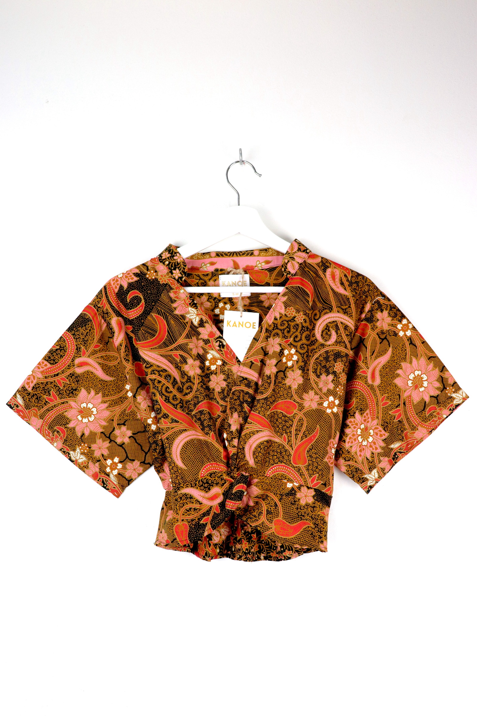 Twisted Front Mandarin Top - Starflower Crowns