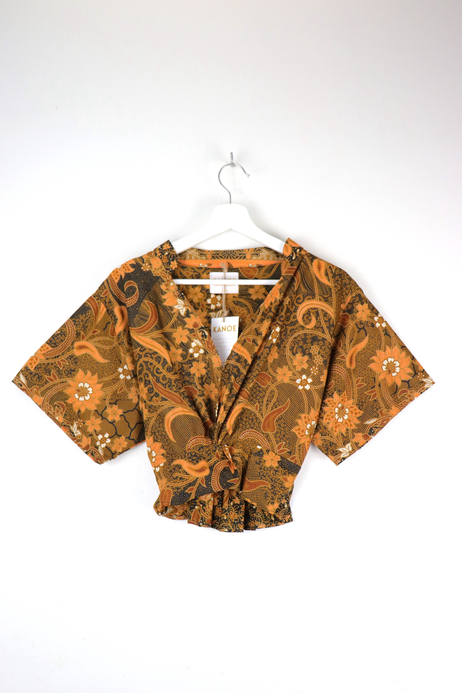 Twisted Front Mandarin Top - Honeysuckle Potion