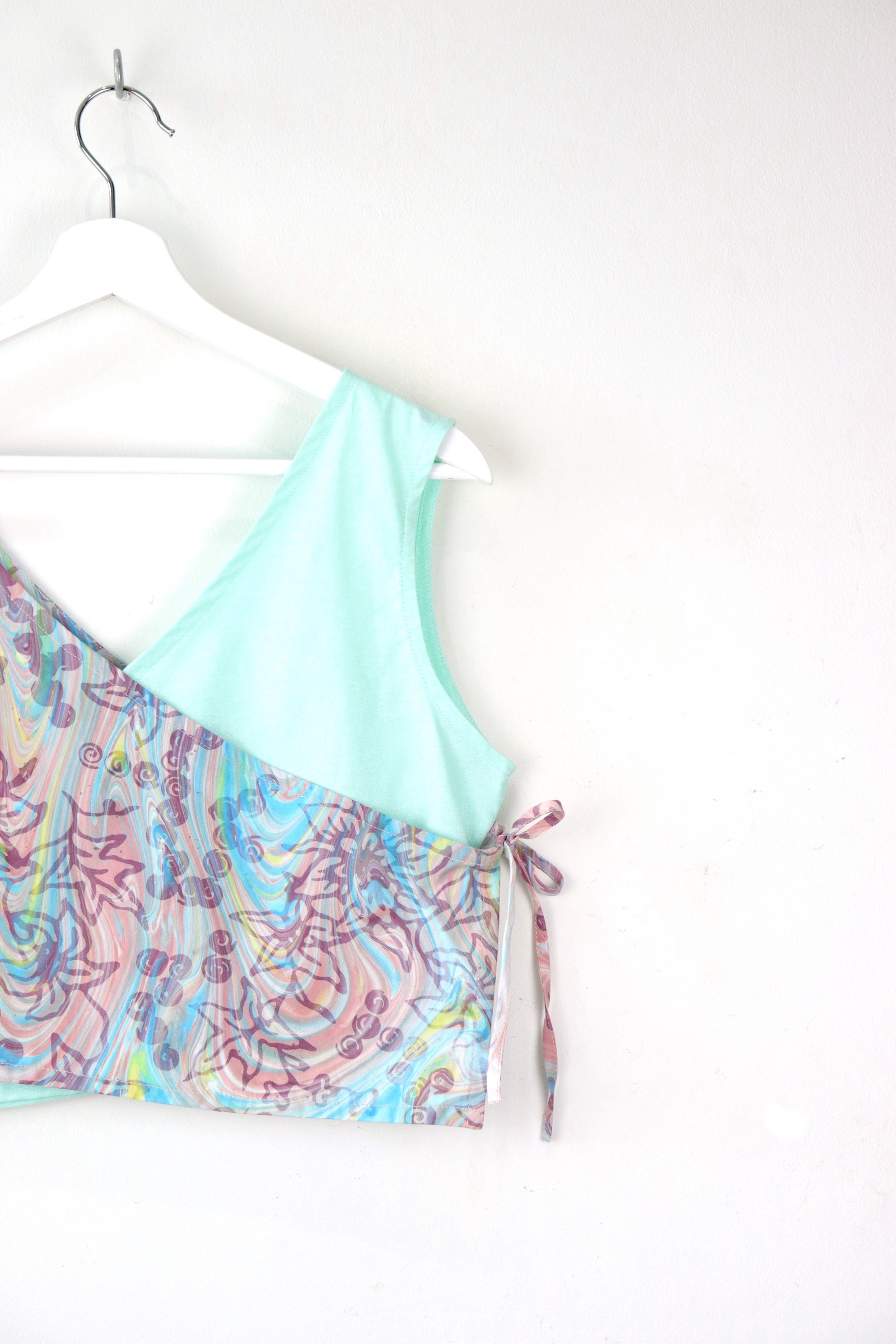 TWO-TONED Crossover Batik Top - Tropical Swirl