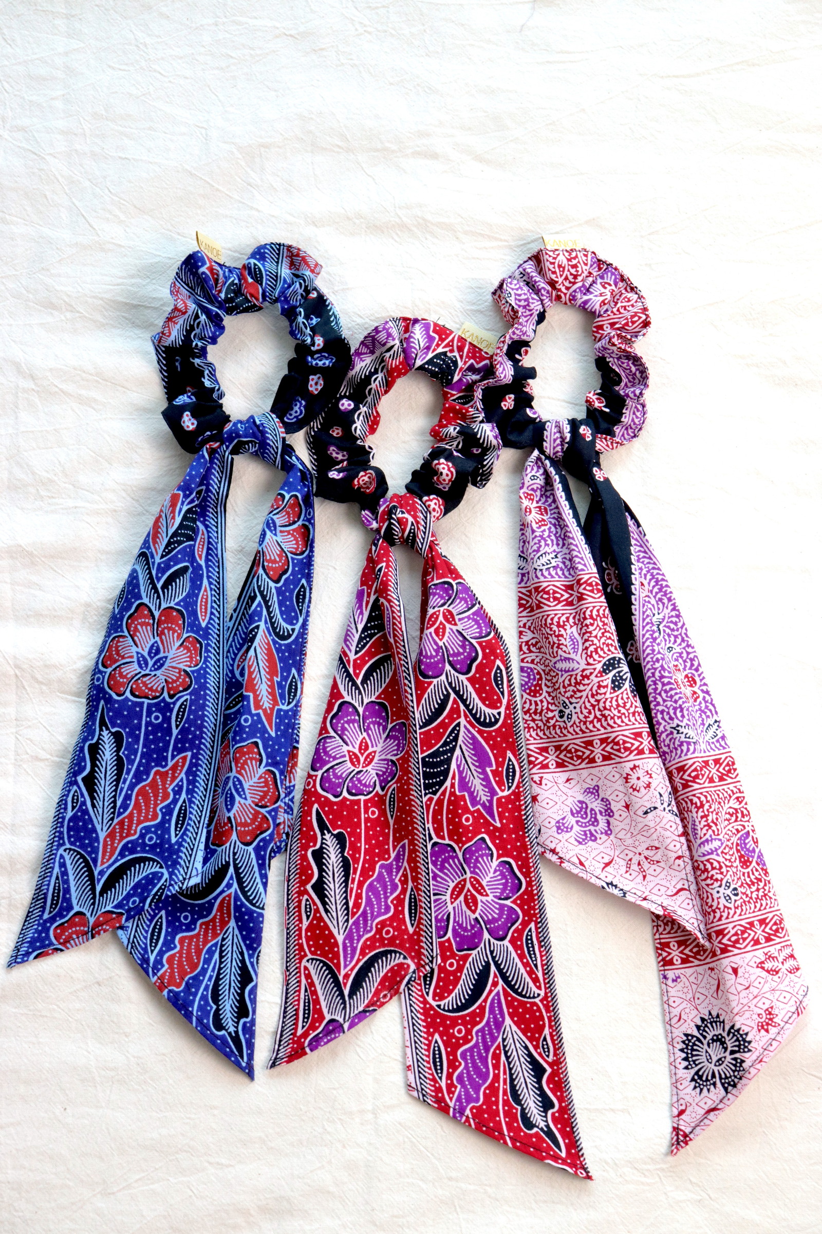 Batik Scrunchie w/ Ribbon [Set of 3] - Naomi
