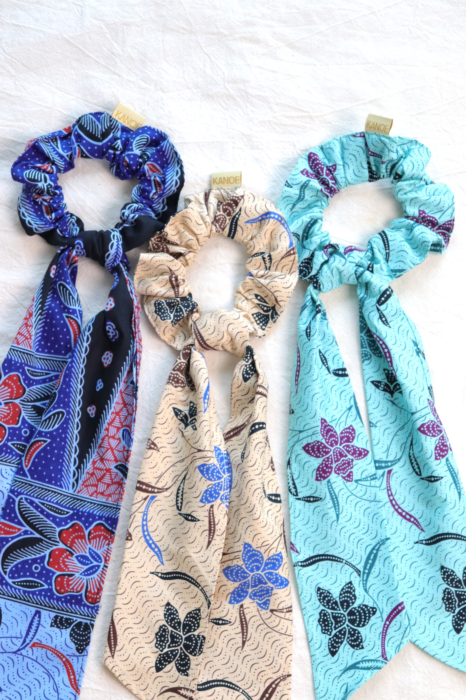 Batik Scrunchie w/ Ribbon [Set of 3] - Serena