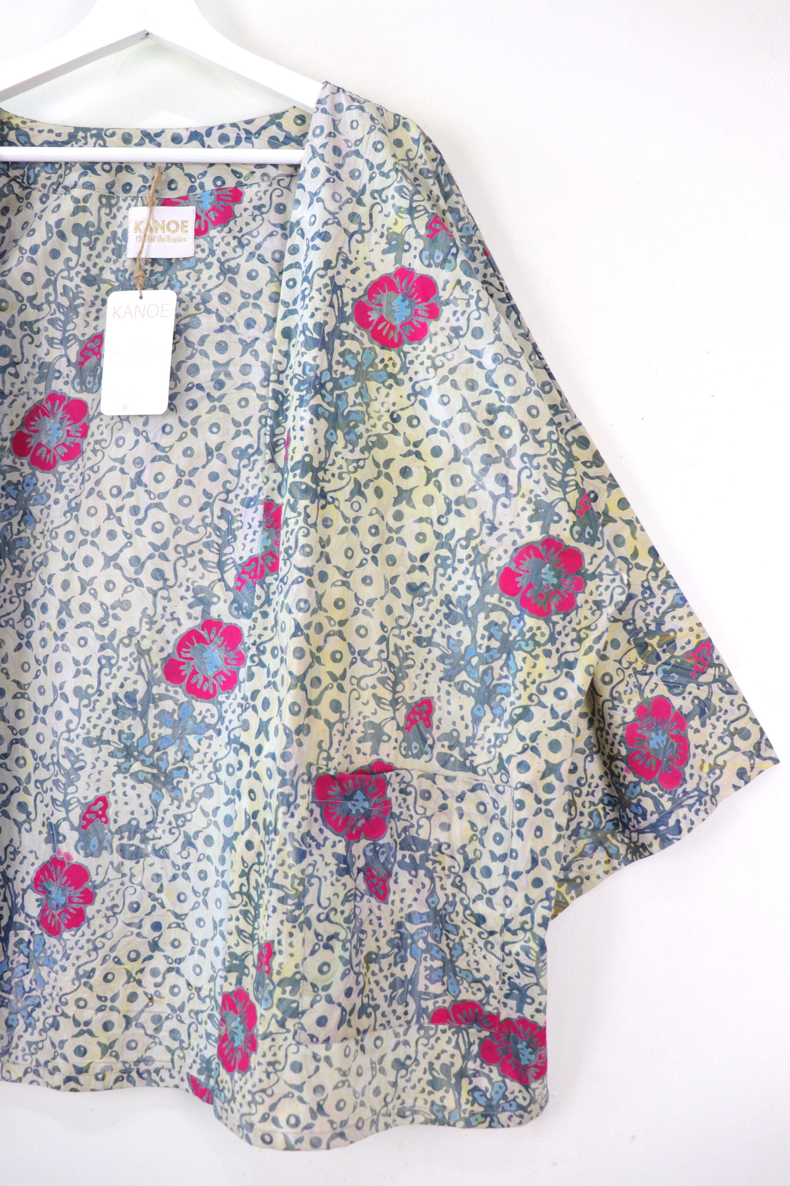 Handmade Batik Kimono Basic - Yubari Waters
