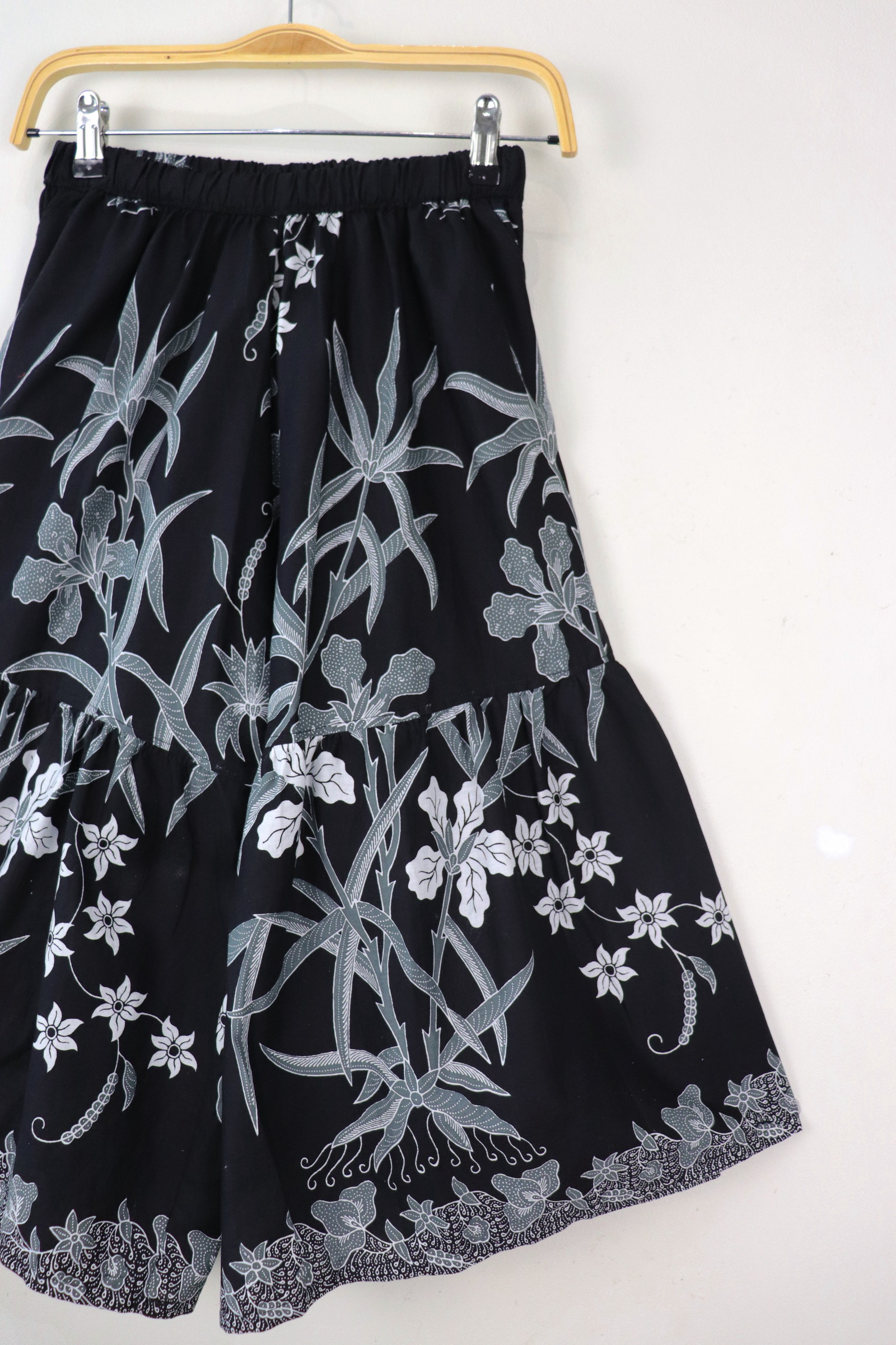 Batik Frou Skort - Inan ( L )