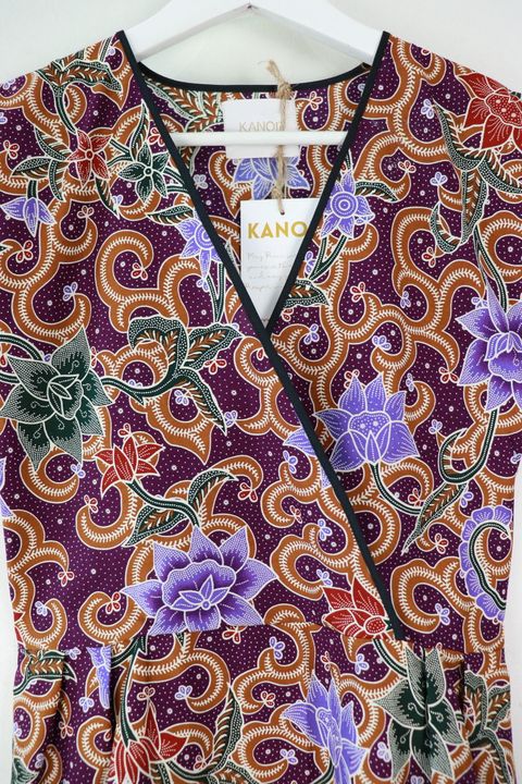 batik-black-border-kimono-wrap-dress-58