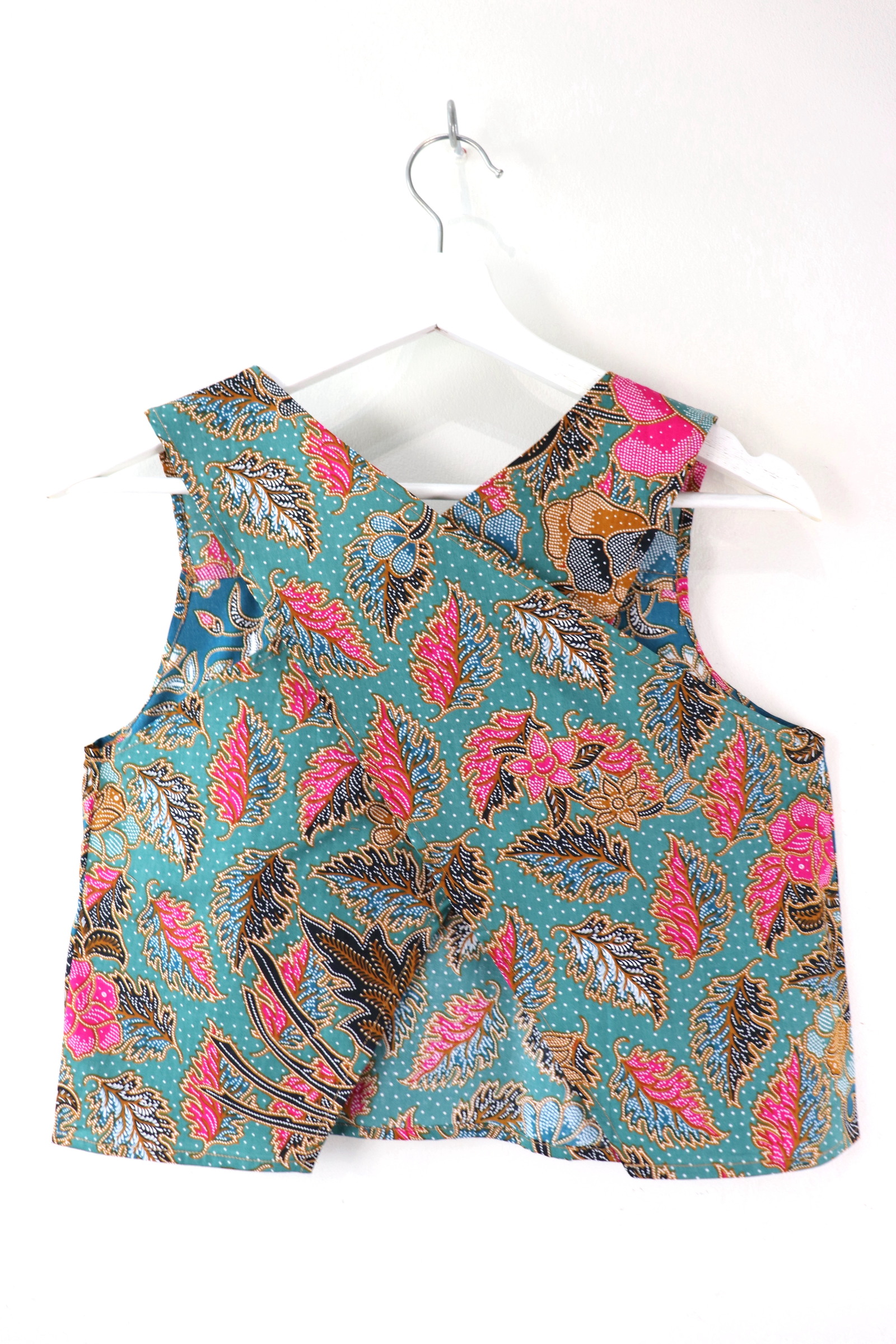 Square Napkin Batik Top - Exotic Ivy