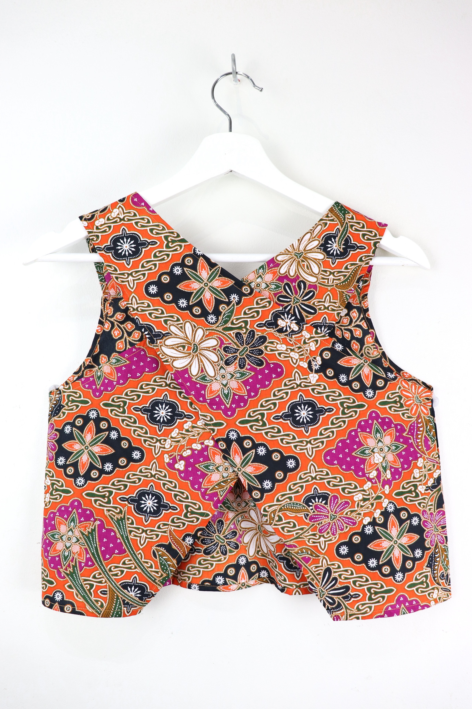 Square Napkin Batik Top - Wild Tangerines