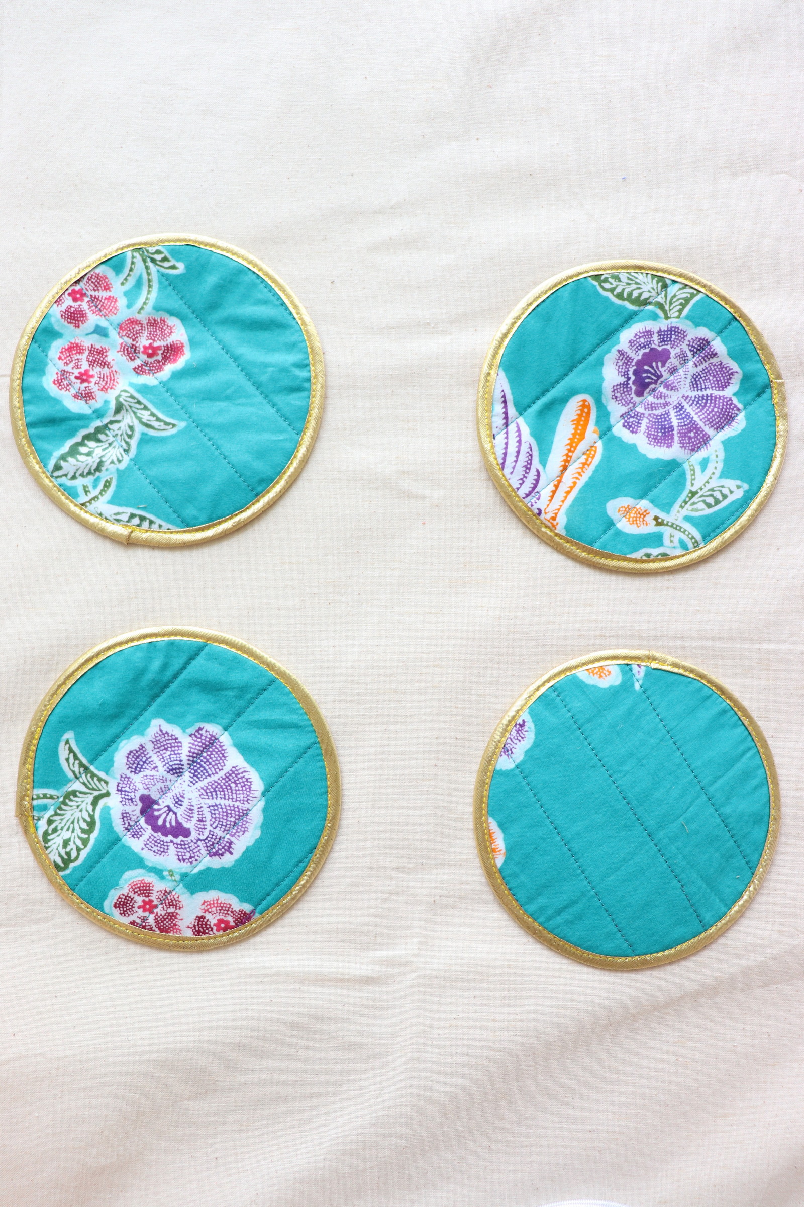 Batik Coaster - Party Time ( Set of 4 )