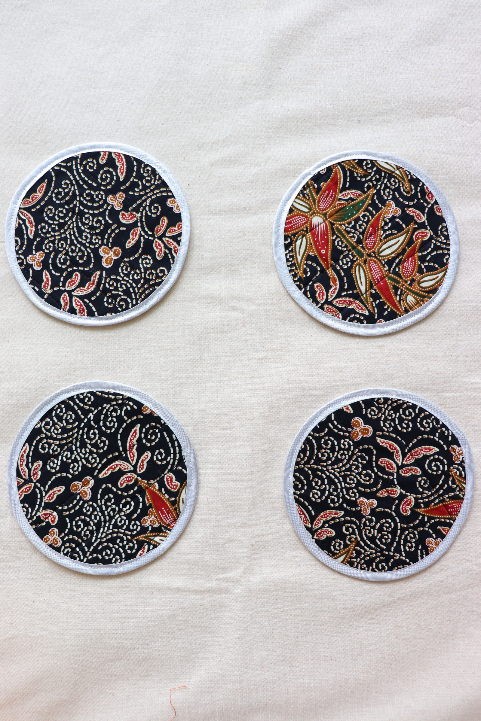 Batik Coaster - Wild Berry Pop ( Set of 4 )