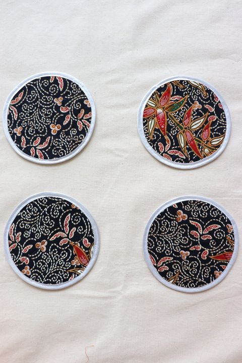 batik-coaster-set-of-four-12