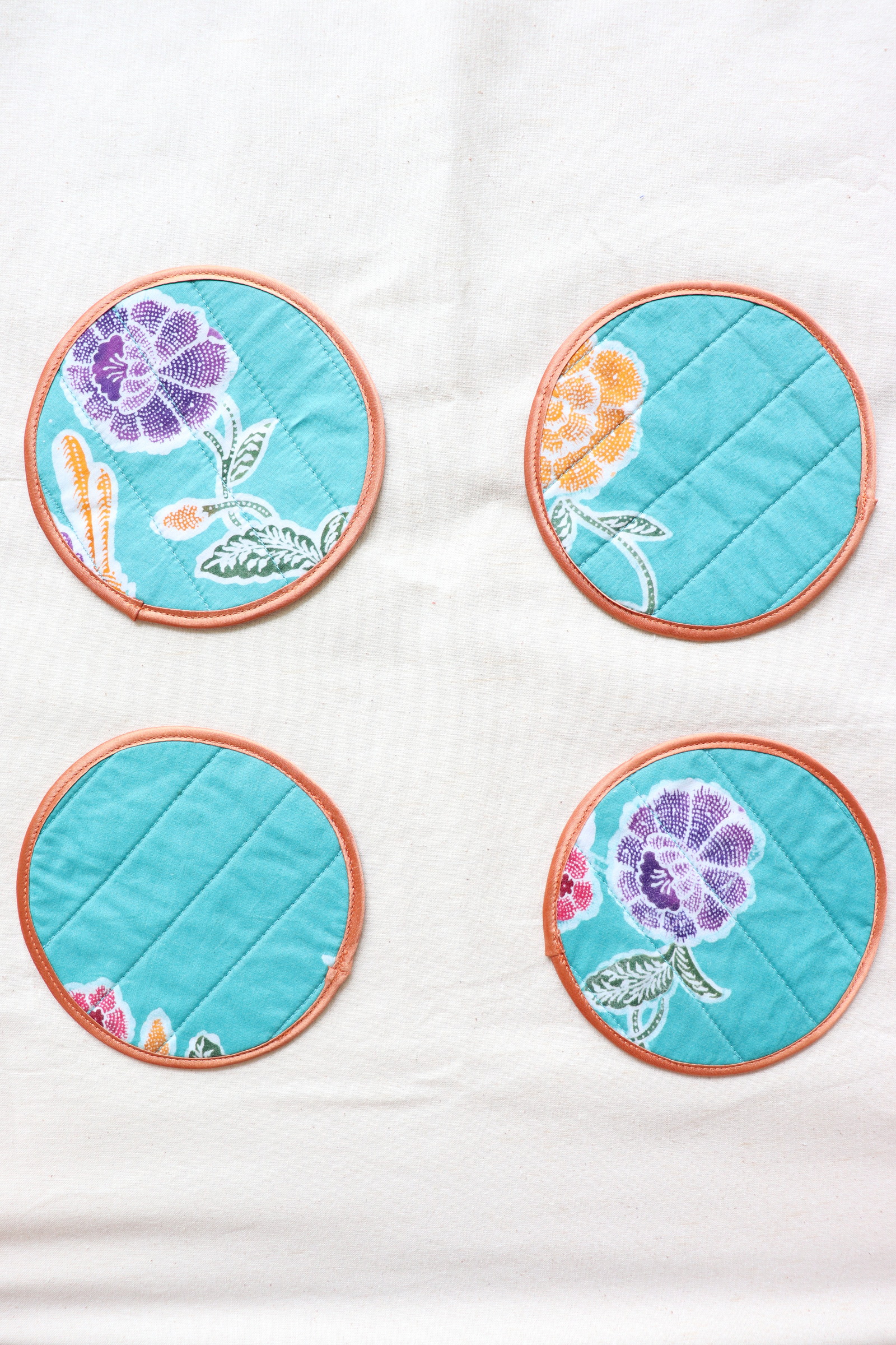 Batik Coaster - Juicy Tea ( Set of 4 )
