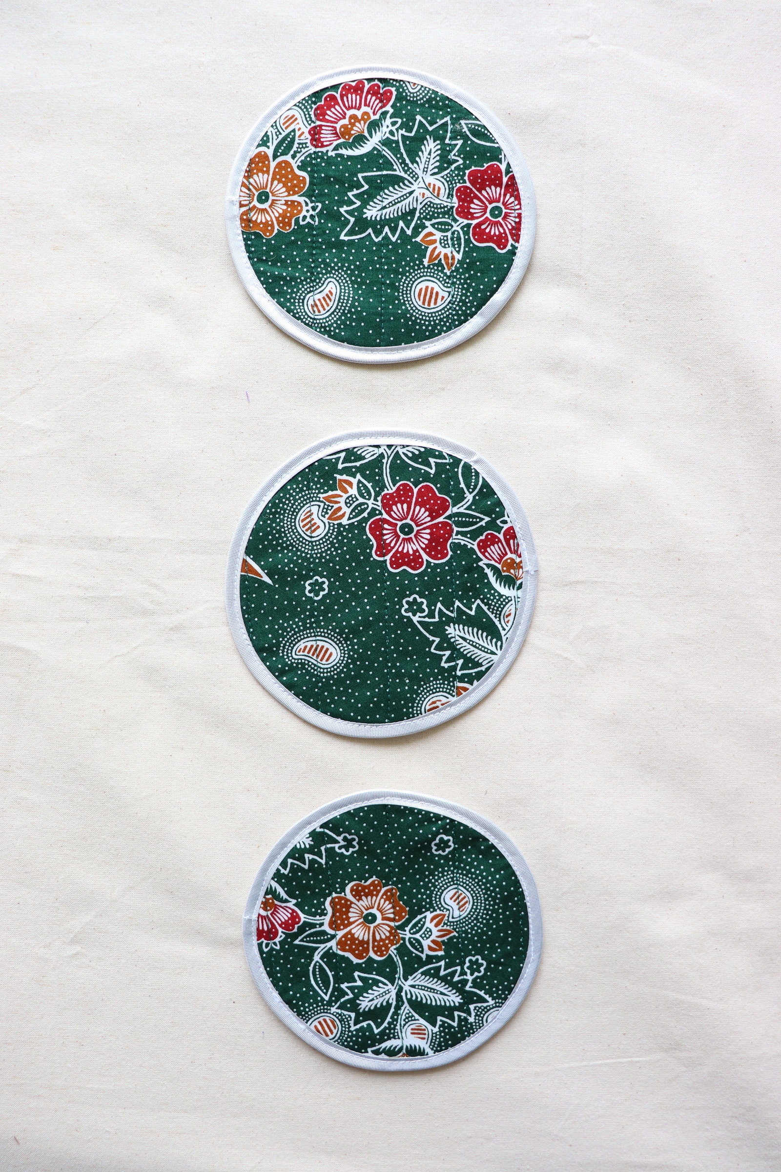 Batik Coaster - Bourbon Cheers ( Set of 3 )