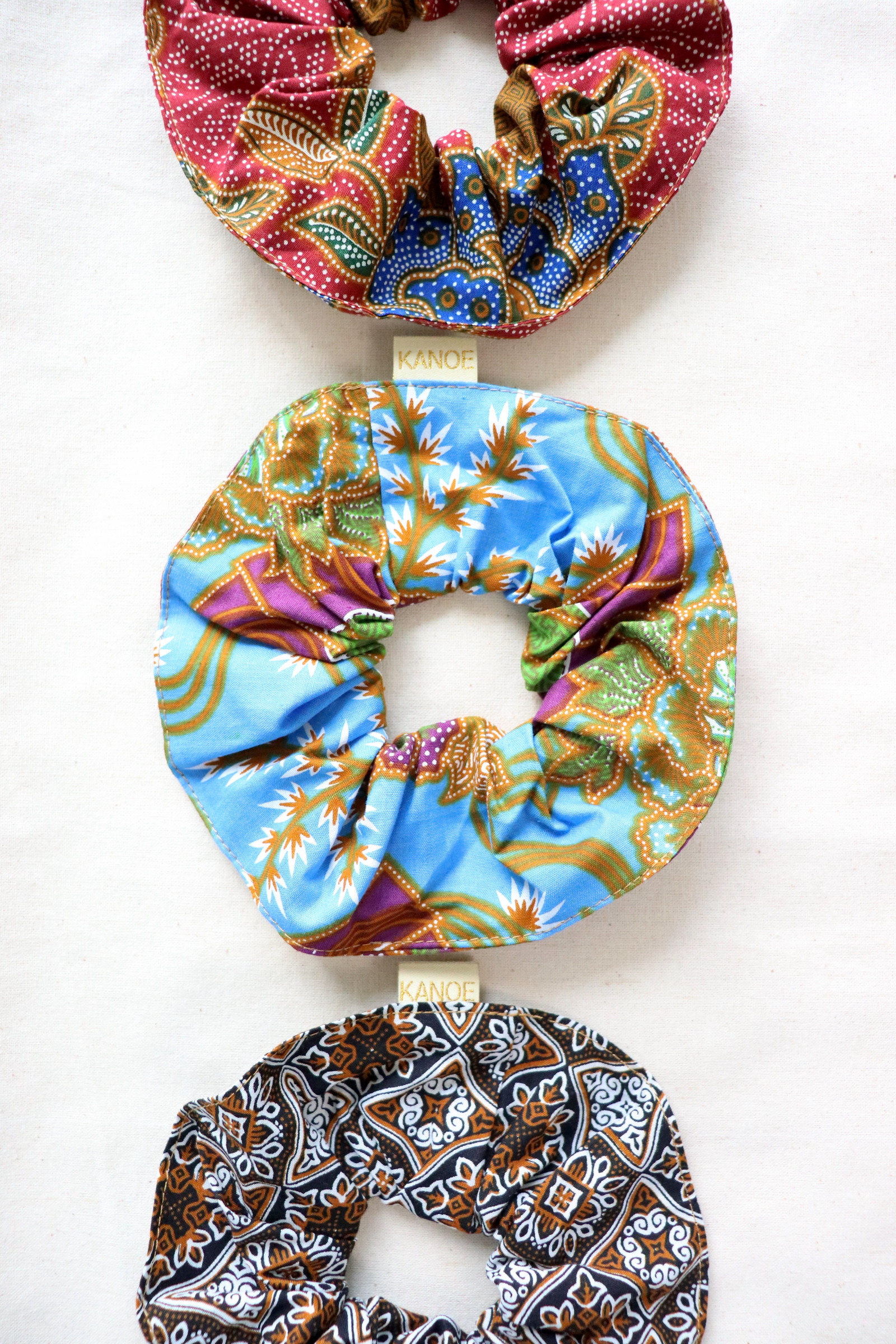 Maxi Batik Scrunchies (Set of 3) - Darling Dahlia