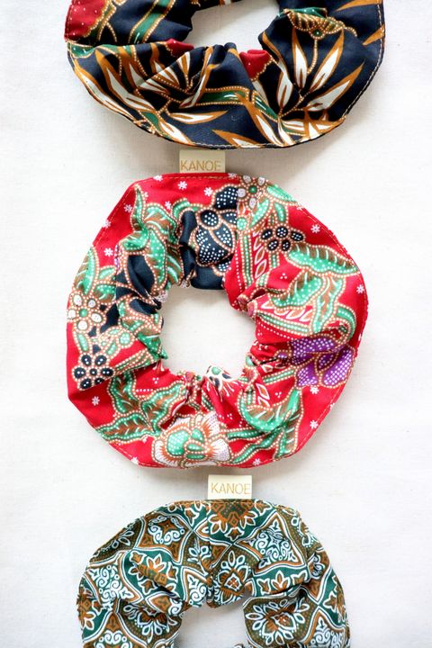 maxi-batik-scrunchies-set-of-three14