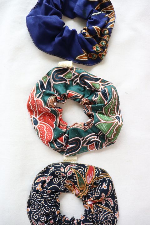 maxi-batik-scrunchies-set-of-three24