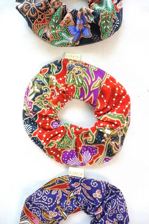 maxi-batik-scrunchies-set-of-three37