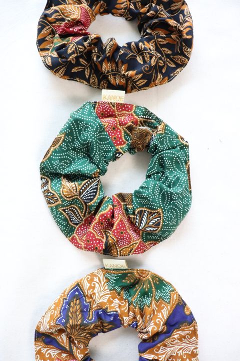 maxi-batik-scrunchies-set-of-three40