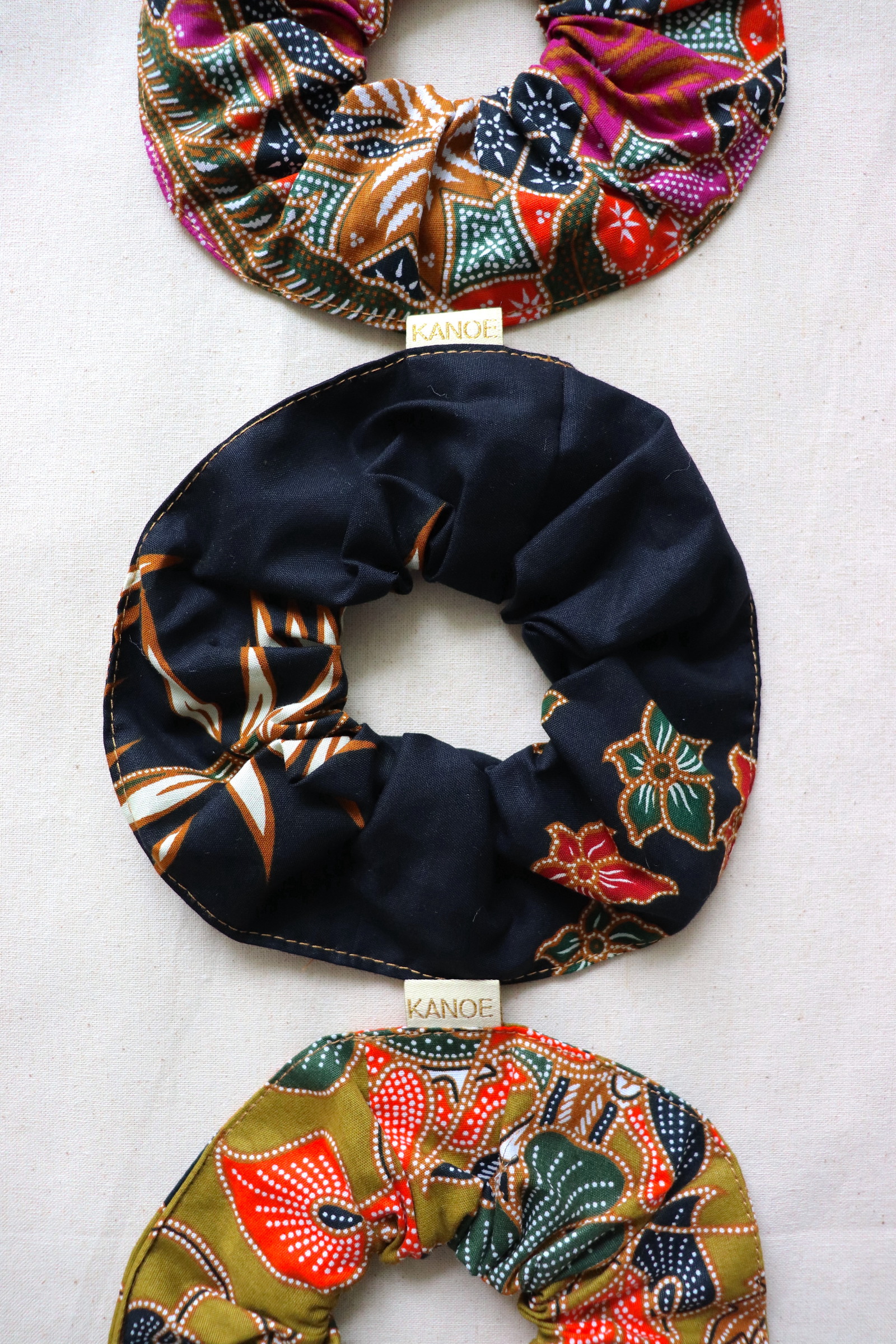 Maxi Batik Scrunchies (Set of 3) - Autumn Crisp