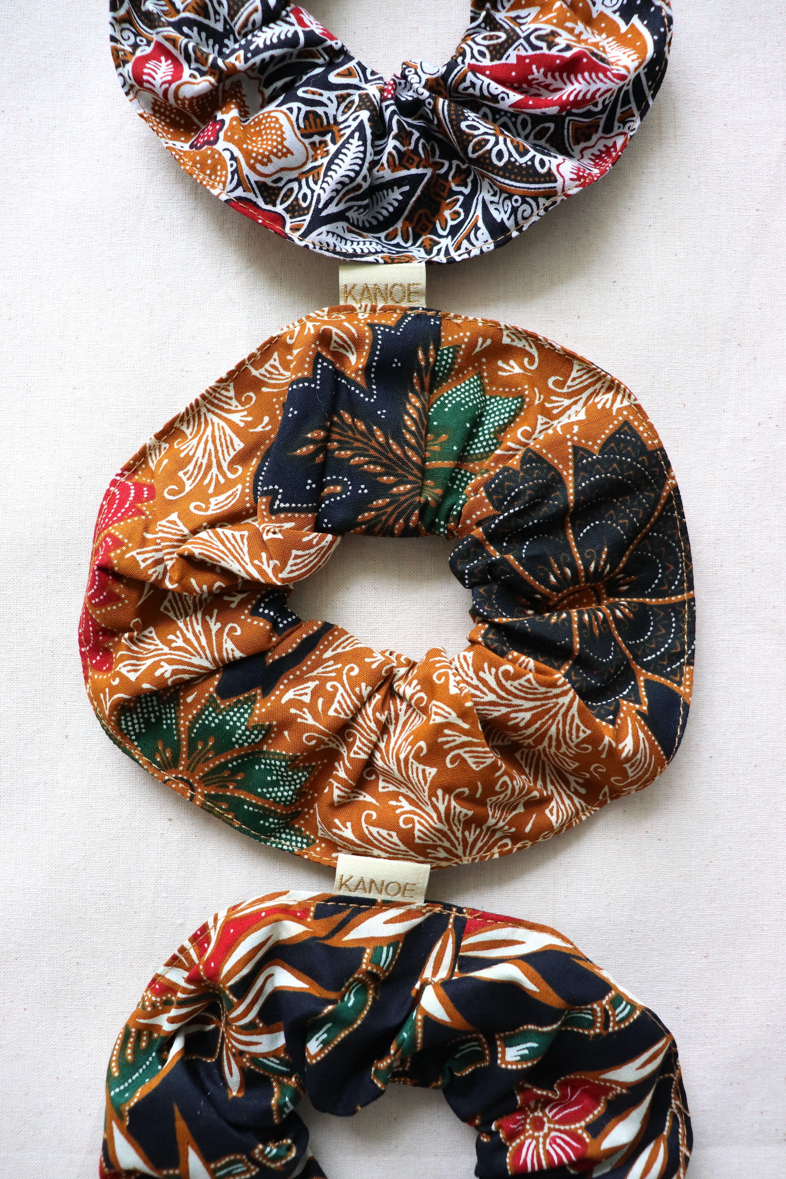 Maxi Batik Scrunchies (Set of 3) - Midnight Dreams