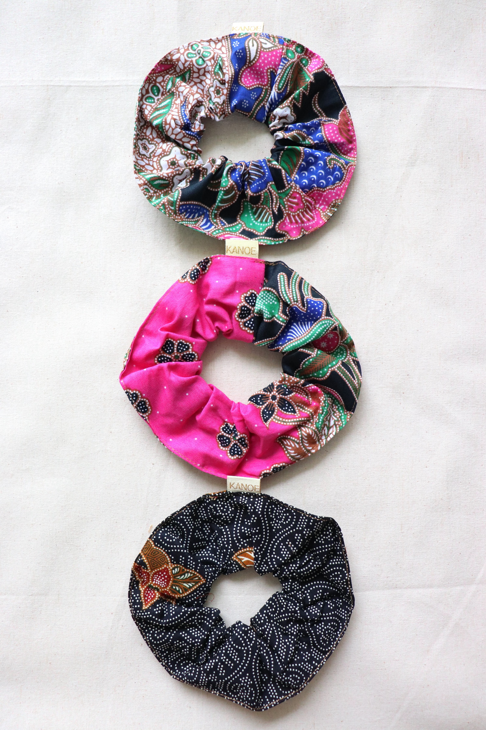 Maxi Batik Scrunchies (Set of 3) - Summer Berry