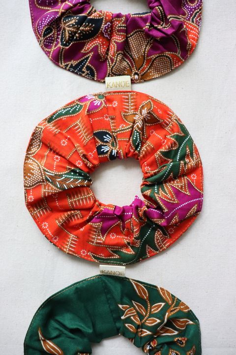 maxi-batik-scrunchies-set-of-three-18