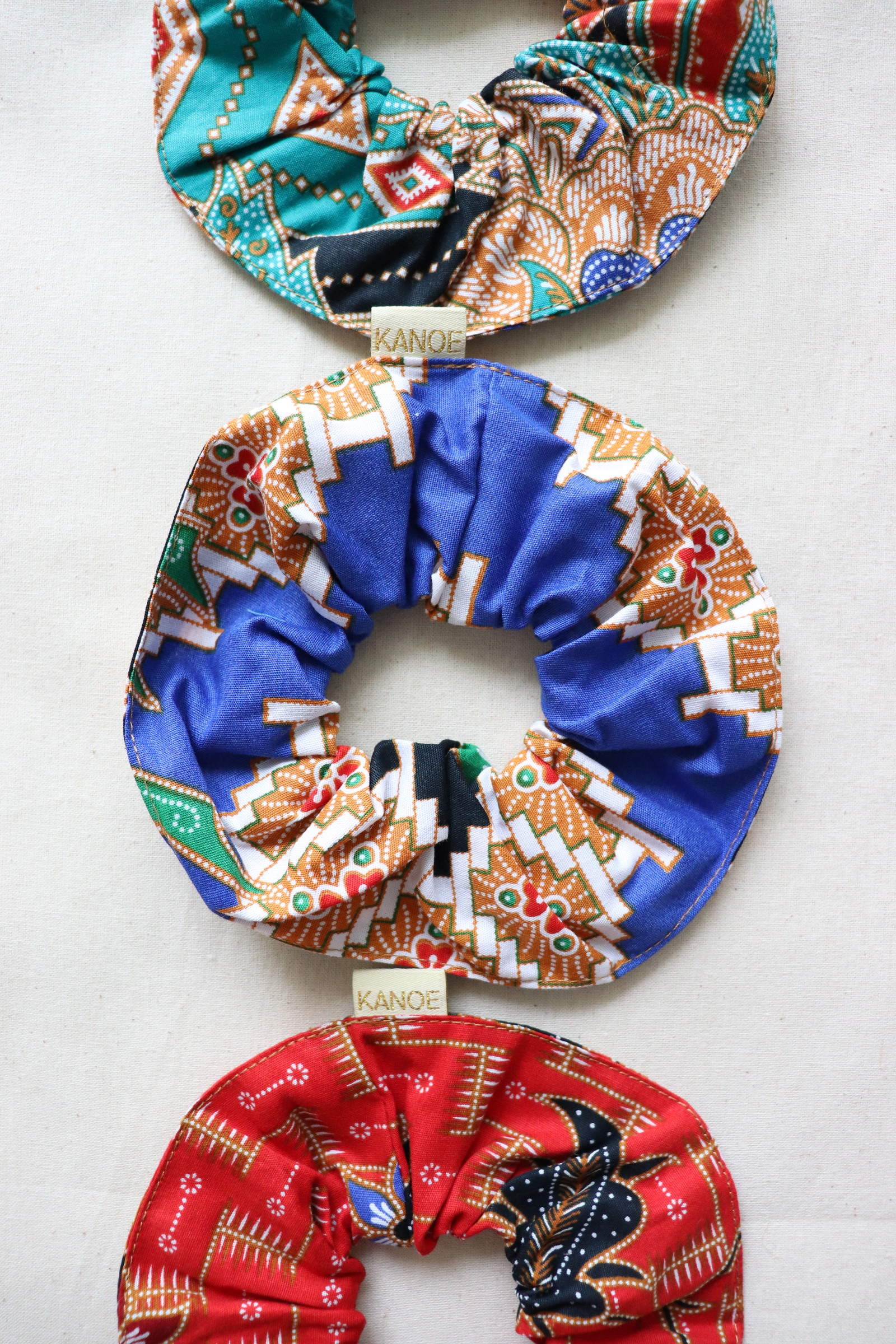 Maxi Batik Scrunchies (Set of 3) - Bright Heart