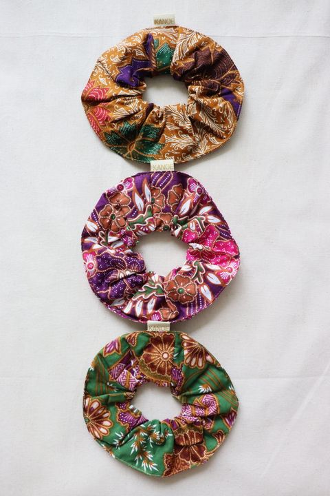 maxi-batik-scrunchies-set-of-three-29