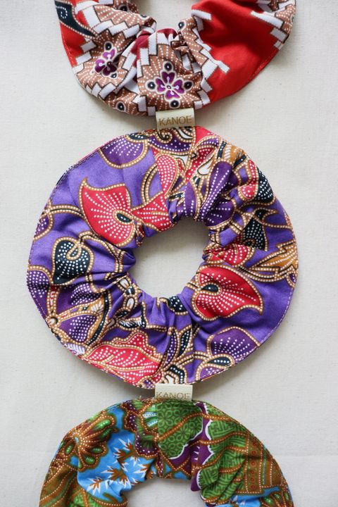 maxi-batik-scrunchies-set-of-three-34