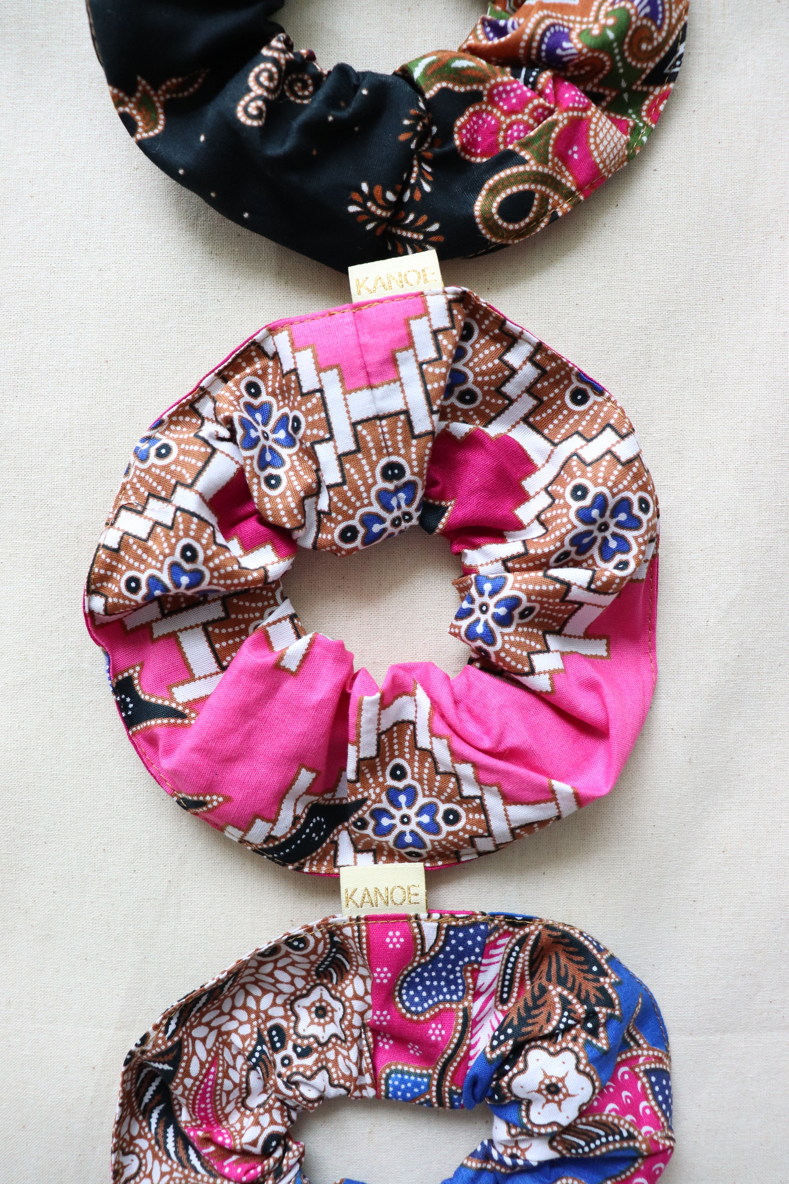  Maxi Batik Scrunchies (Set of 3) - Moondancer
