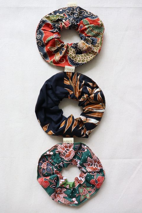 maxi-batik-scrunchies-set-of-three-37