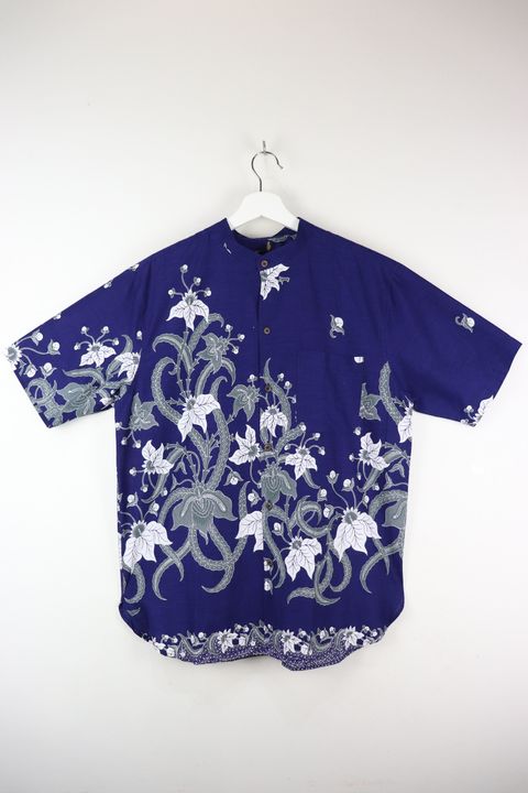 kanoemen-stand-collared-batik-shirt-2