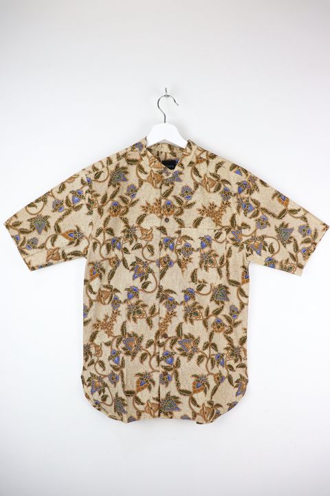 kanoemen-stand-collared-batik-shirt-25