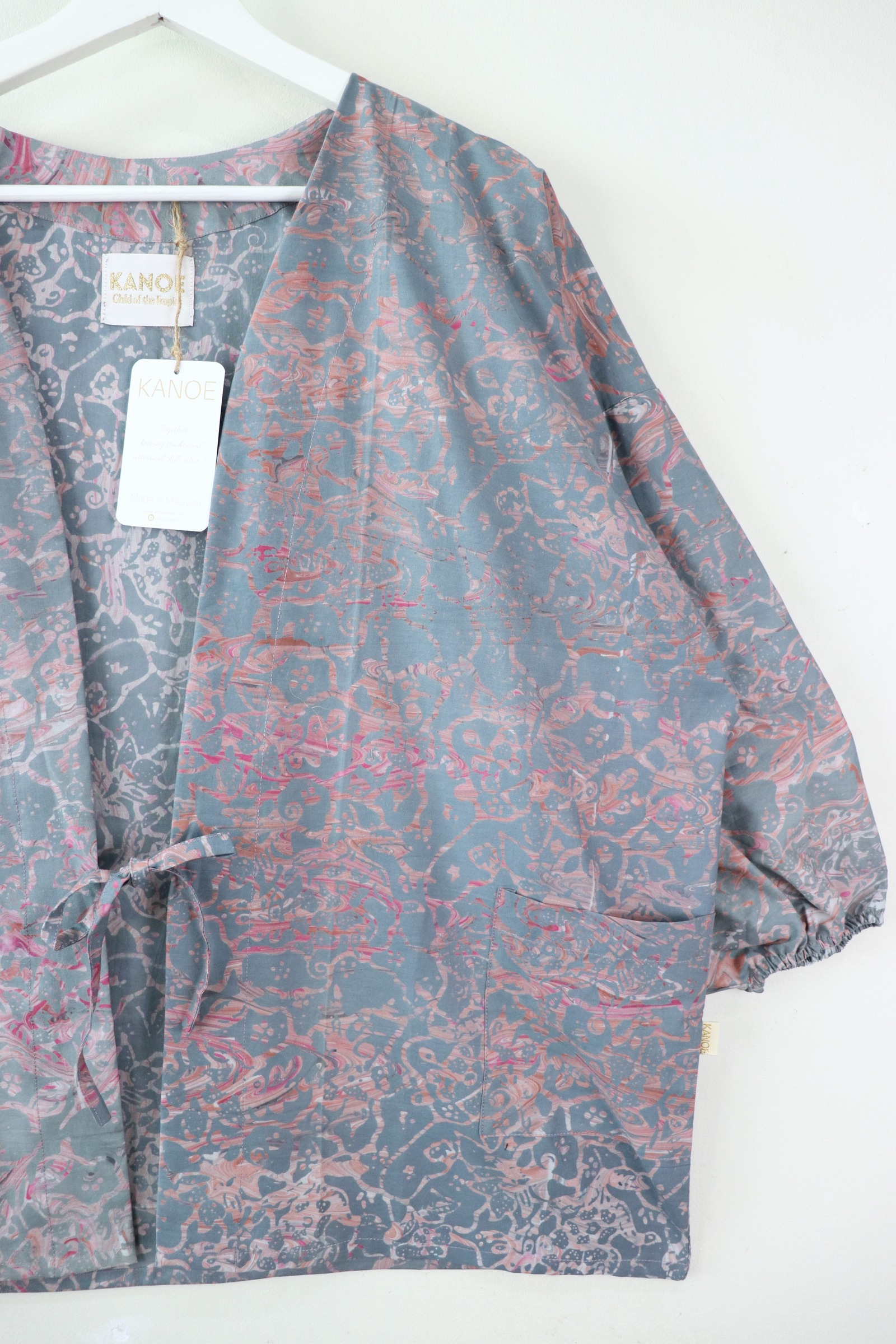 Handmade Batik Kimono Signature - Vines at Daybreak 