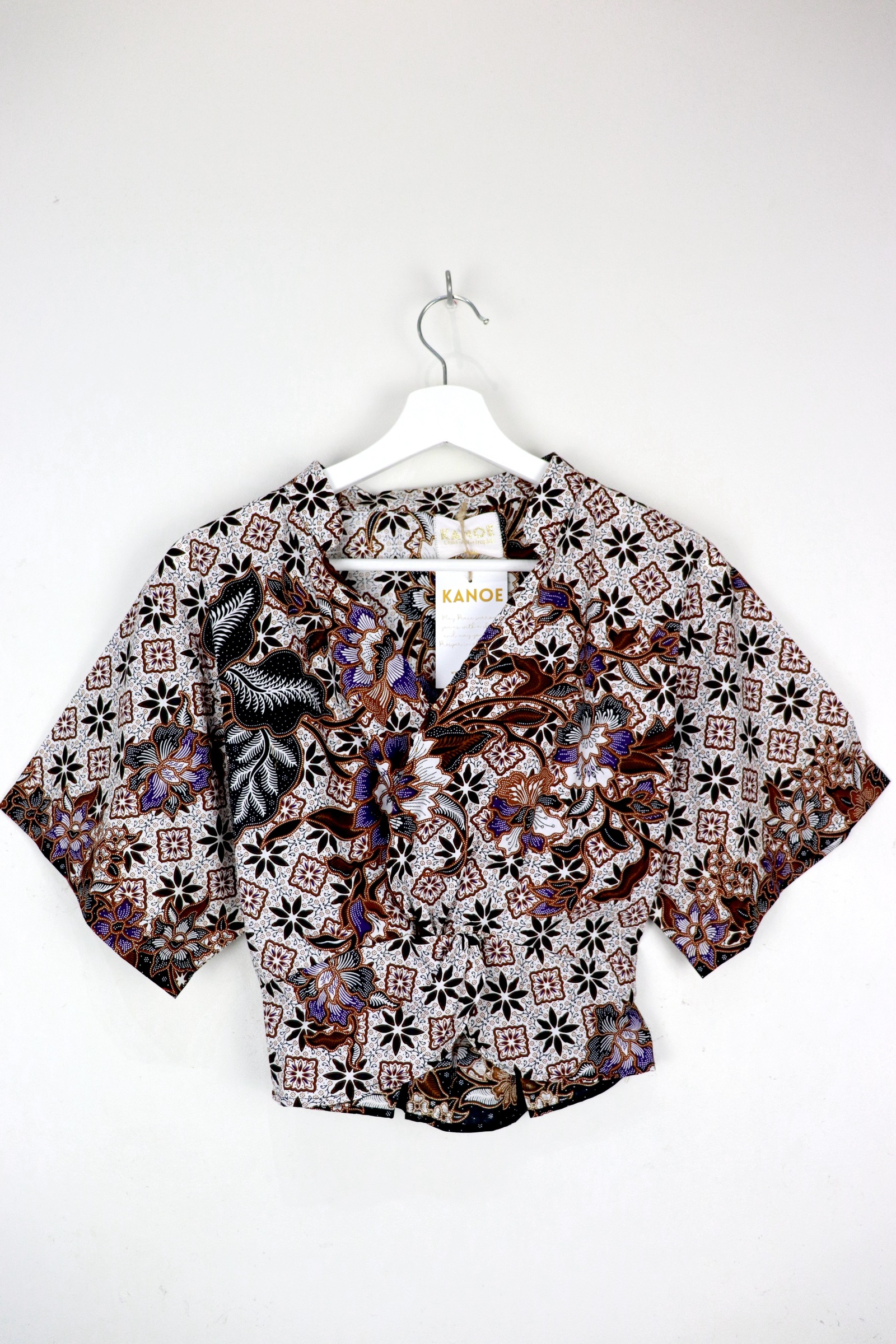 Twisted Front Mandarin Top - Heliotrope Myth