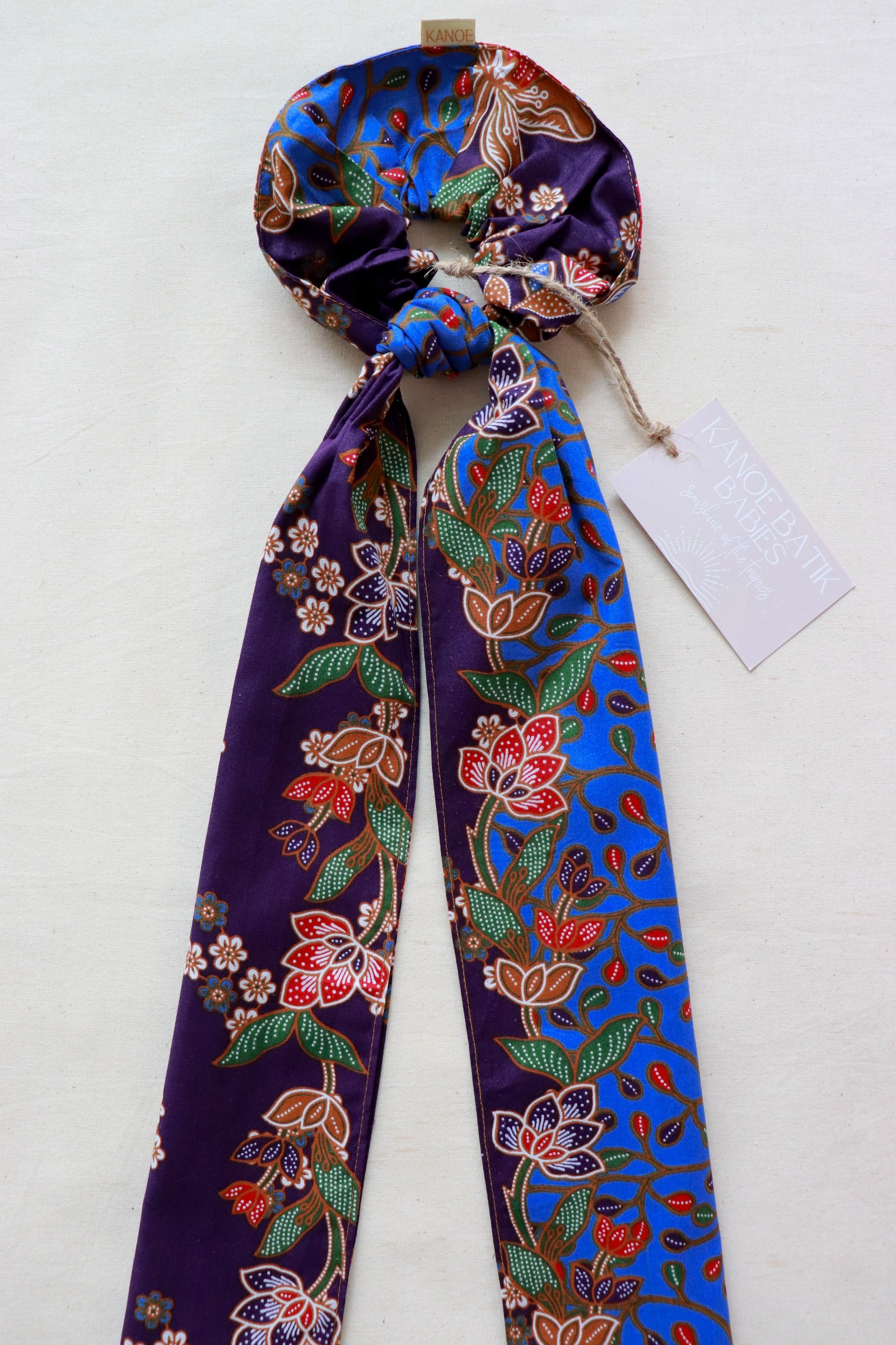 Maxi Batik Scrunchie w/ Ribbon - Kathleen
