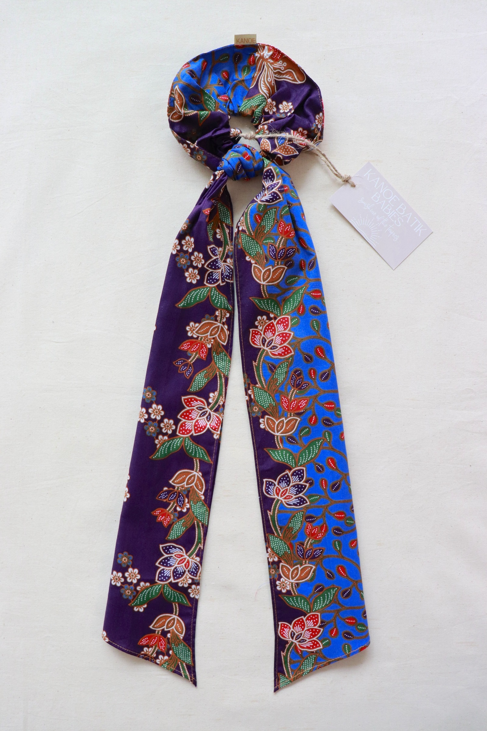 Maxi Batik Scrunchie w/ Ribbon - Kathleen