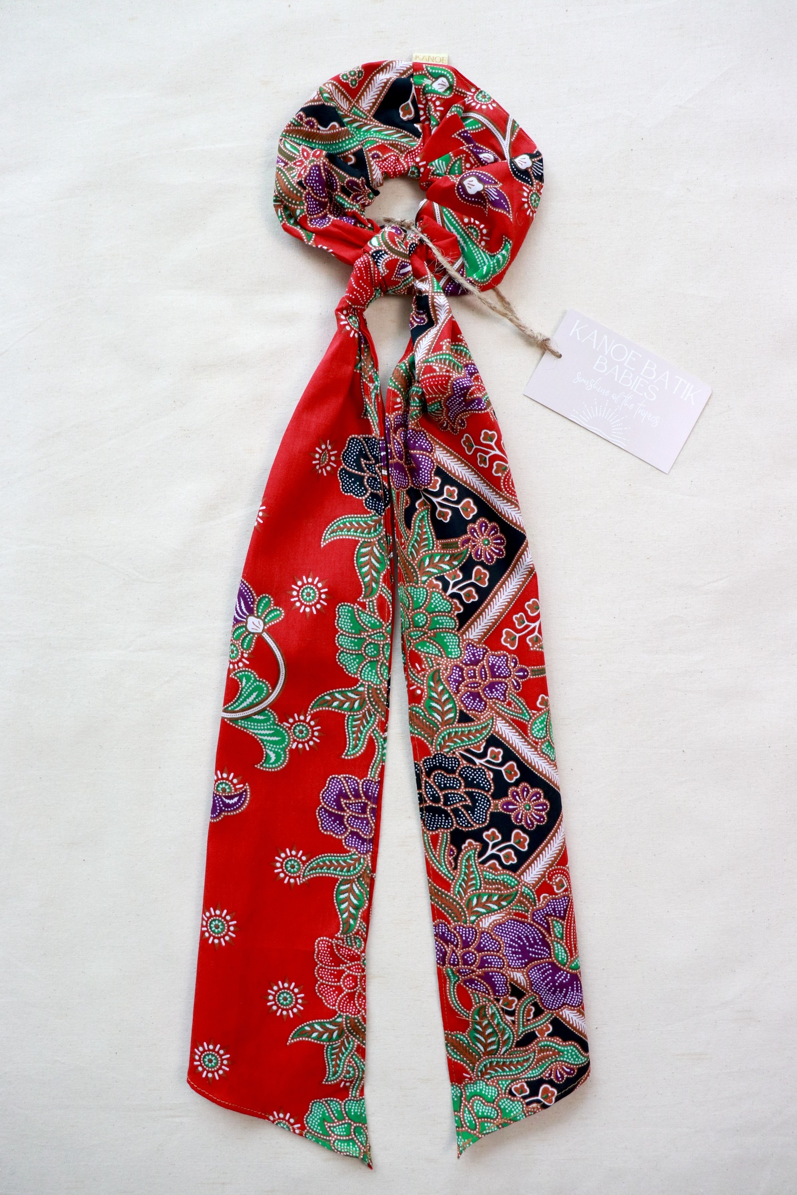 Maxi Batik Scrunchie w/ Ribbon - Edeline
