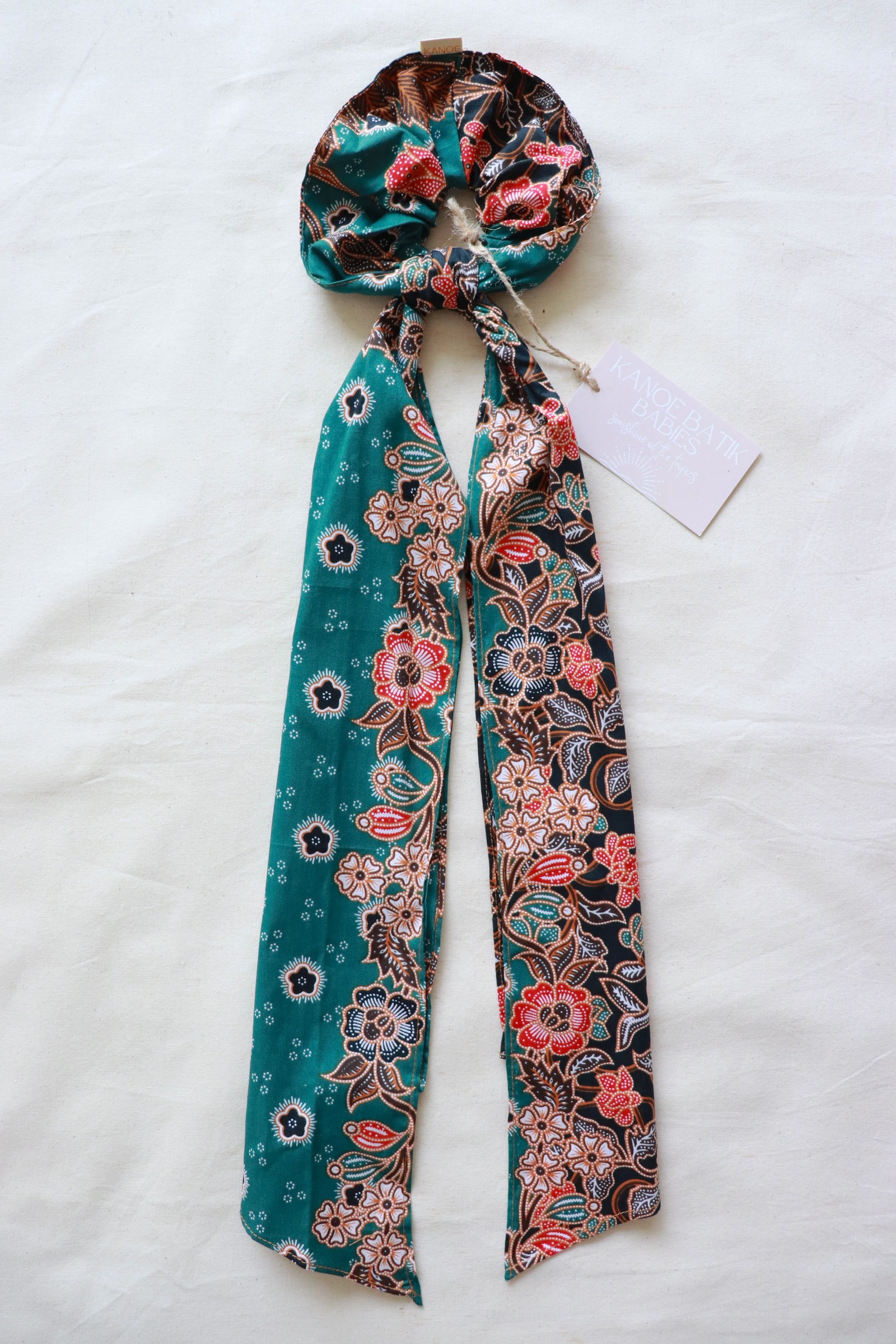 Maxi Batik Scrunchie w/ Ribbon - Brietta