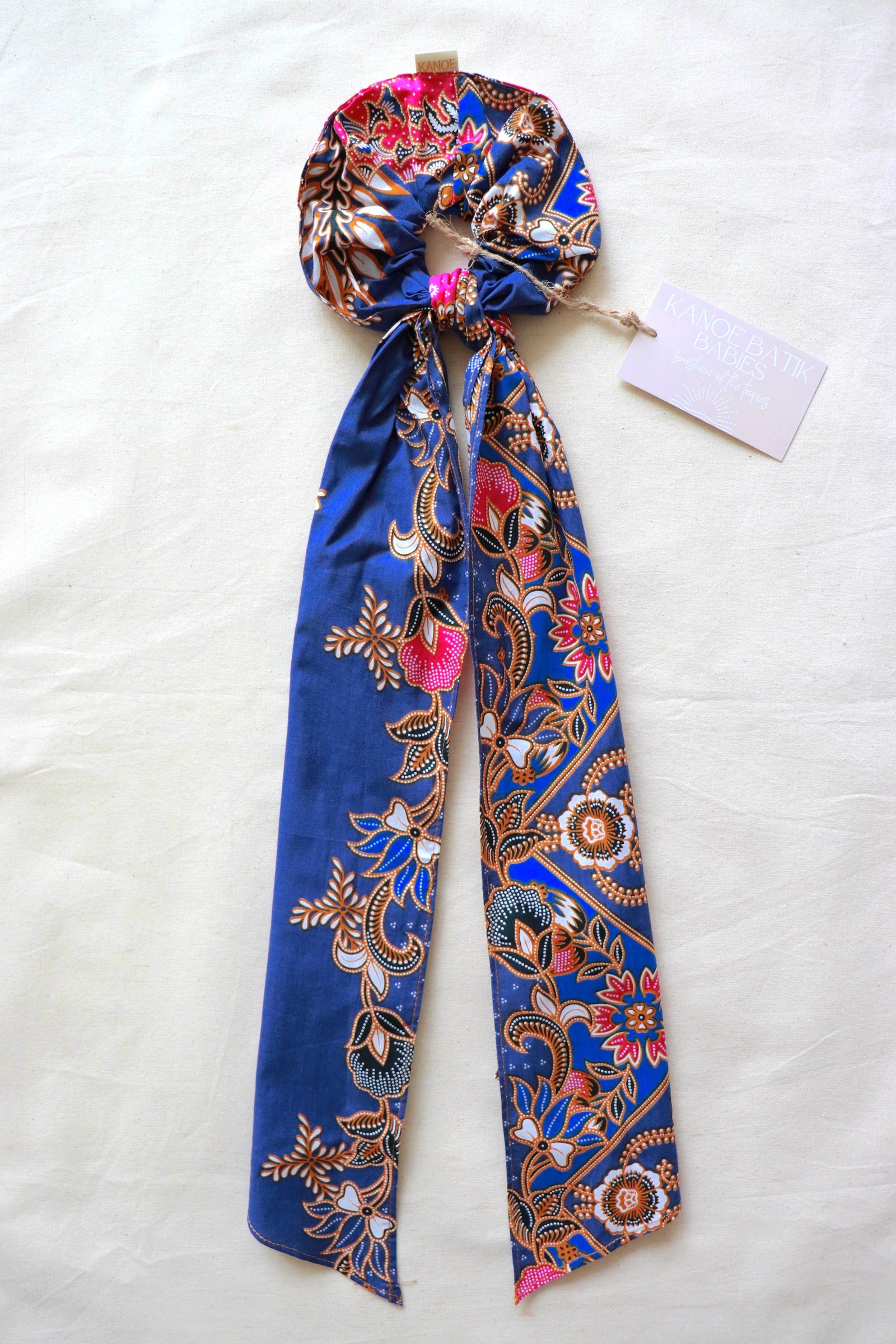 Maxi Batik Scrunchie w/ Ribbon - Delphine