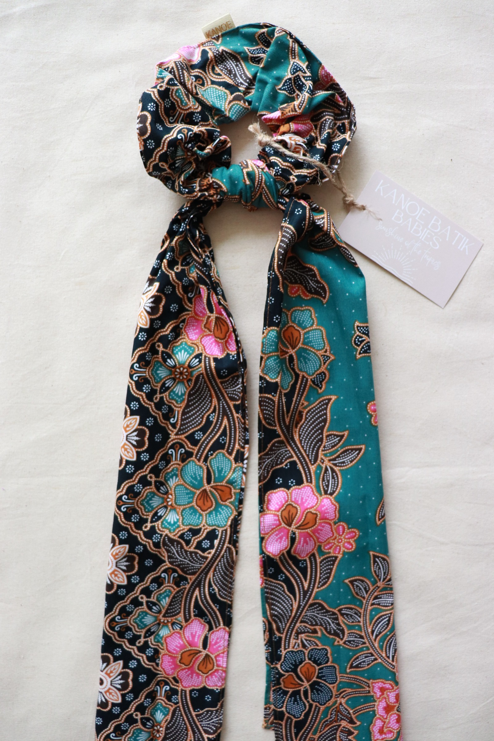  Maxi Batik Scrunchie w/ Ribbon - Jasmine