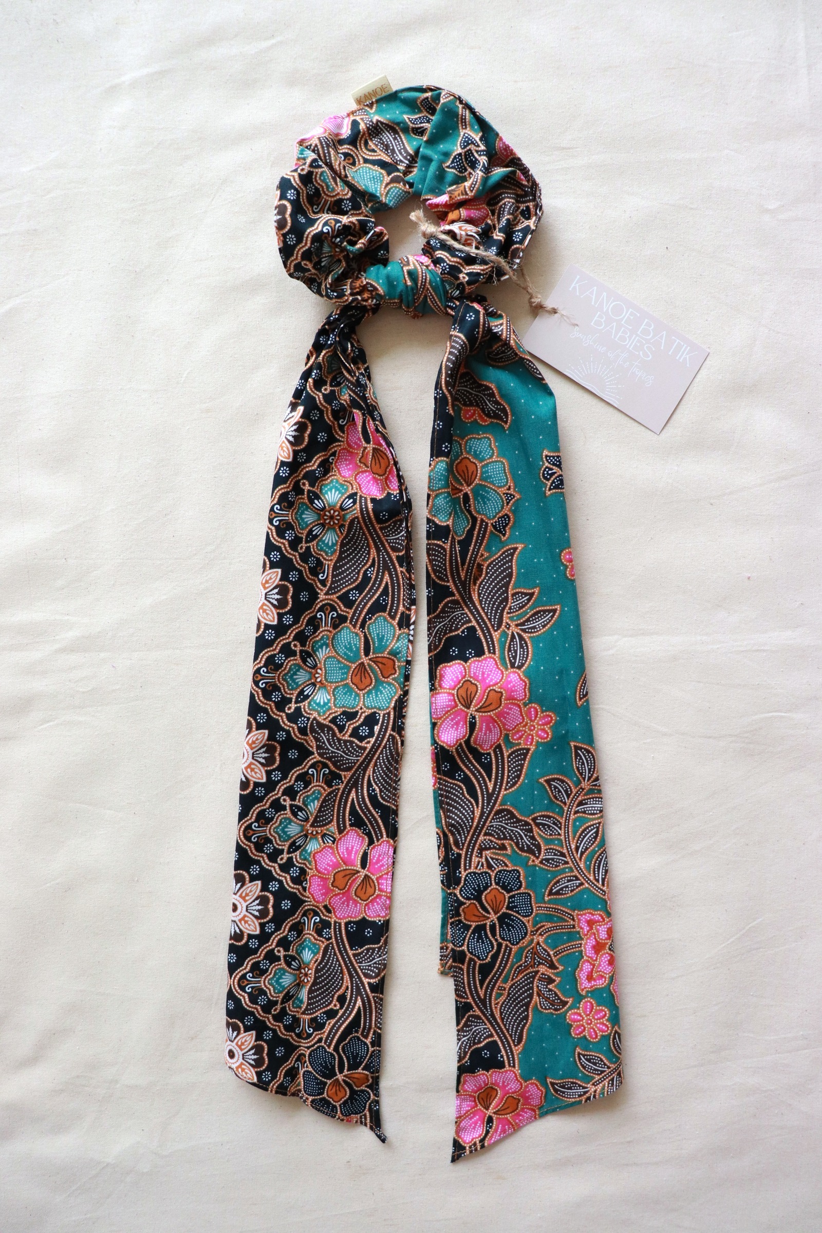  Maxi Batik Scrunchie w/ Ribbon - Jasmine
