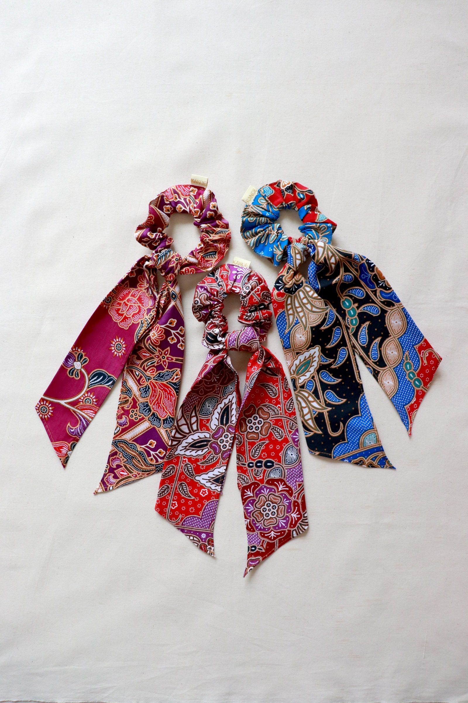 Batik Scrunchie w/ Ribbon [Set of 3] - Daniyah