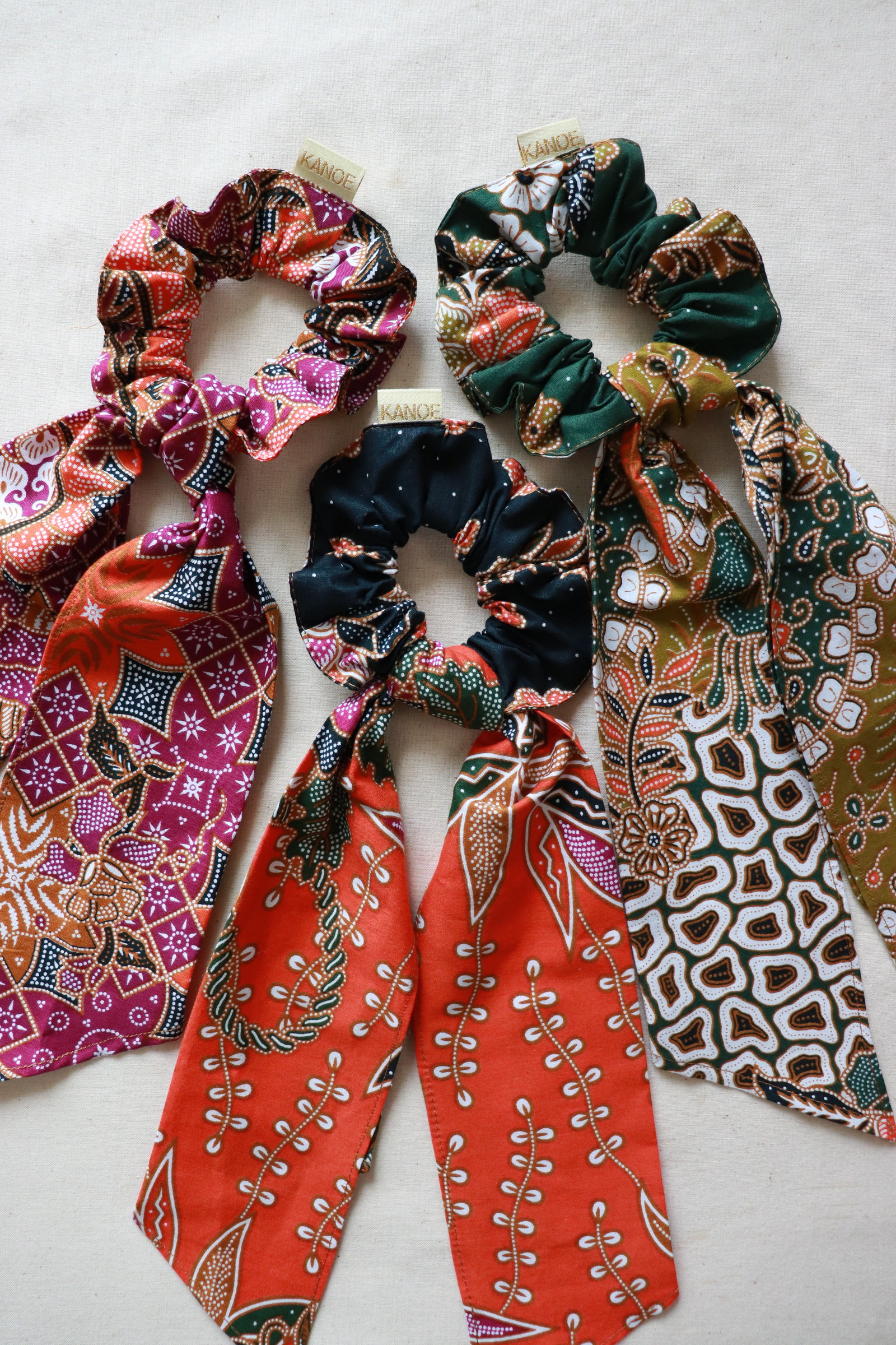 Batik Scrunchie w/ Ribbon [Set of 3] - Kamilah