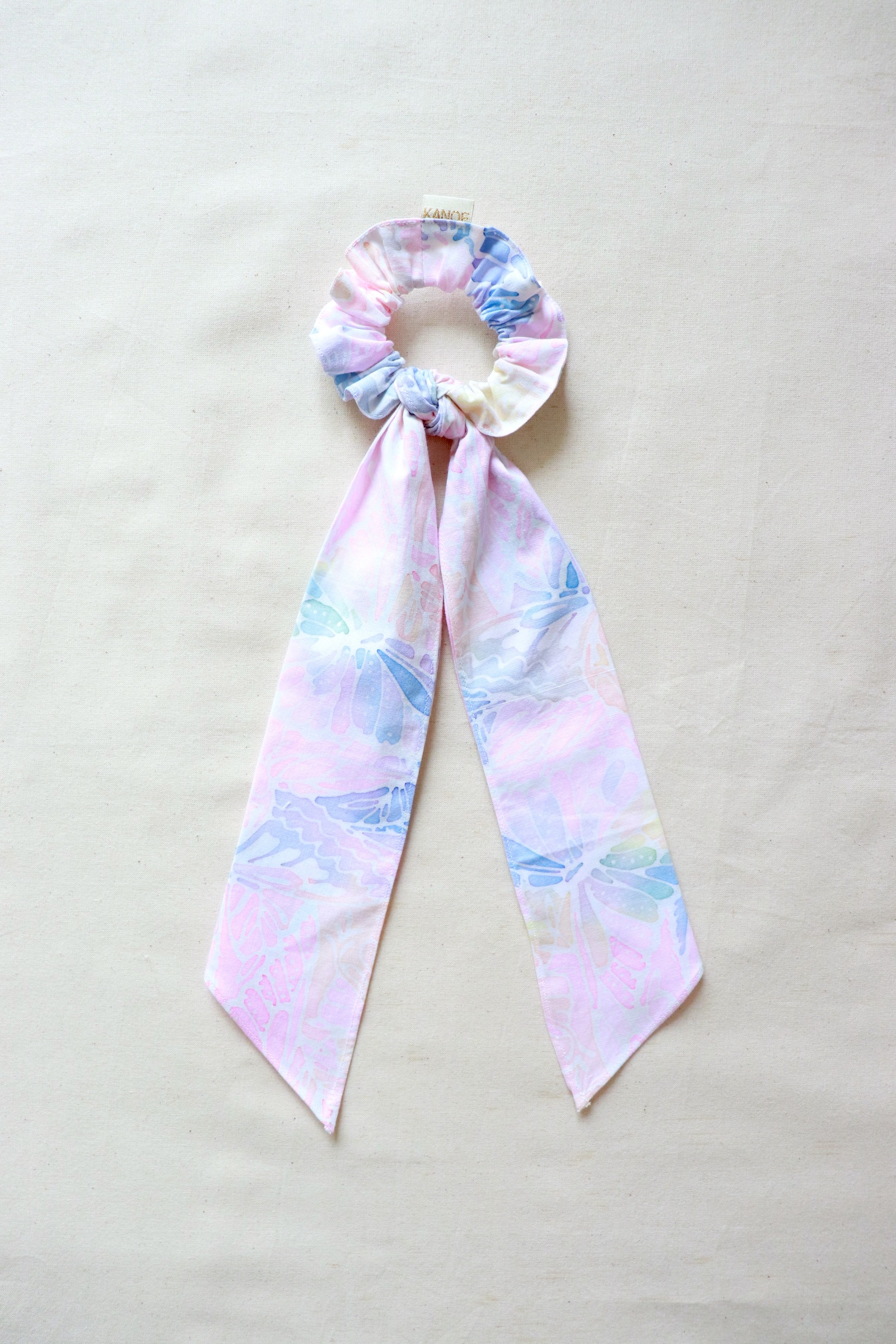 Batik Scrunchie w/ Ribbon - Rainbow Swirl [ Handmade ]