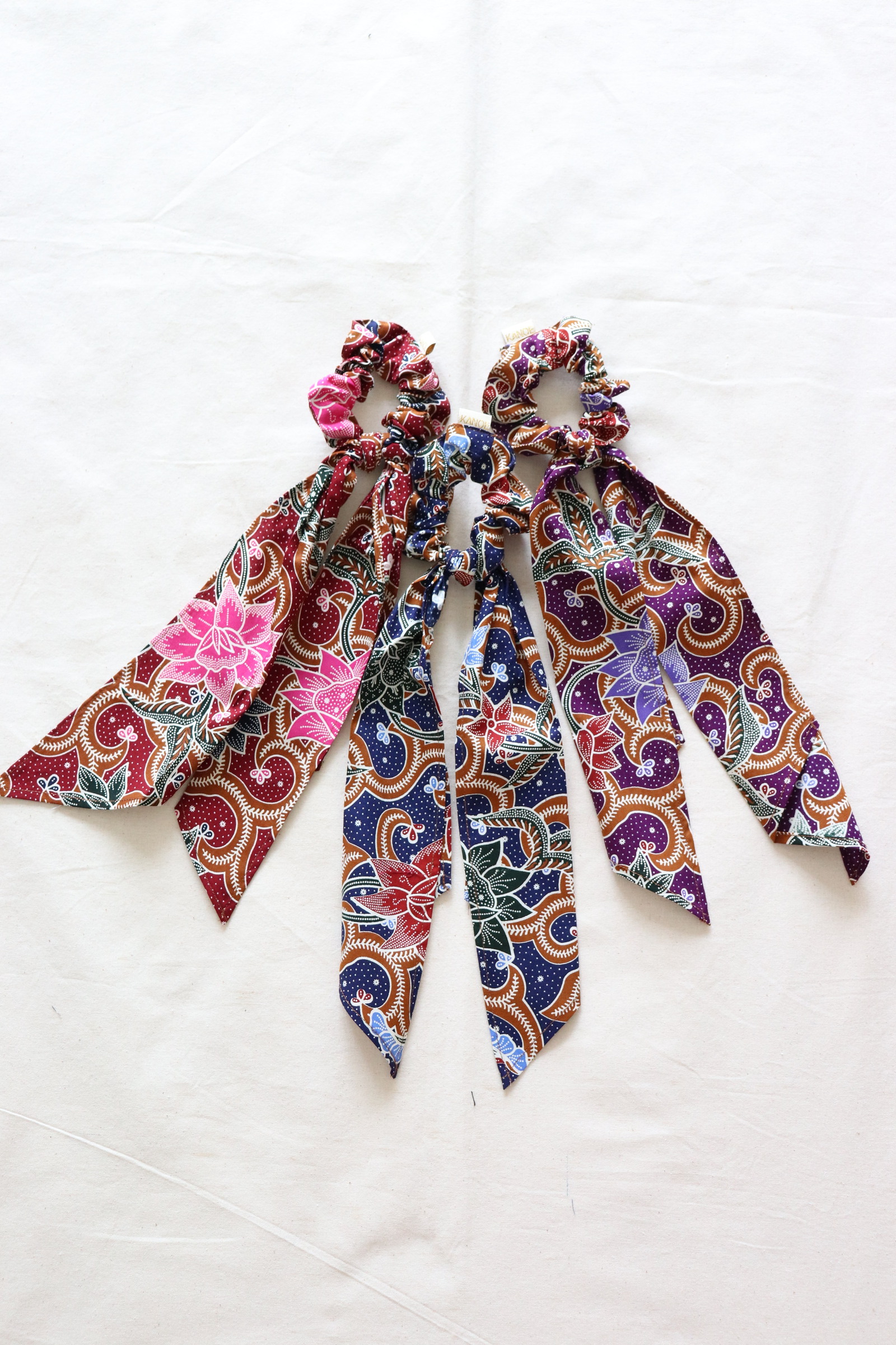 Batik Scrunchie w/ Ribbon [Set of 3] - Ria