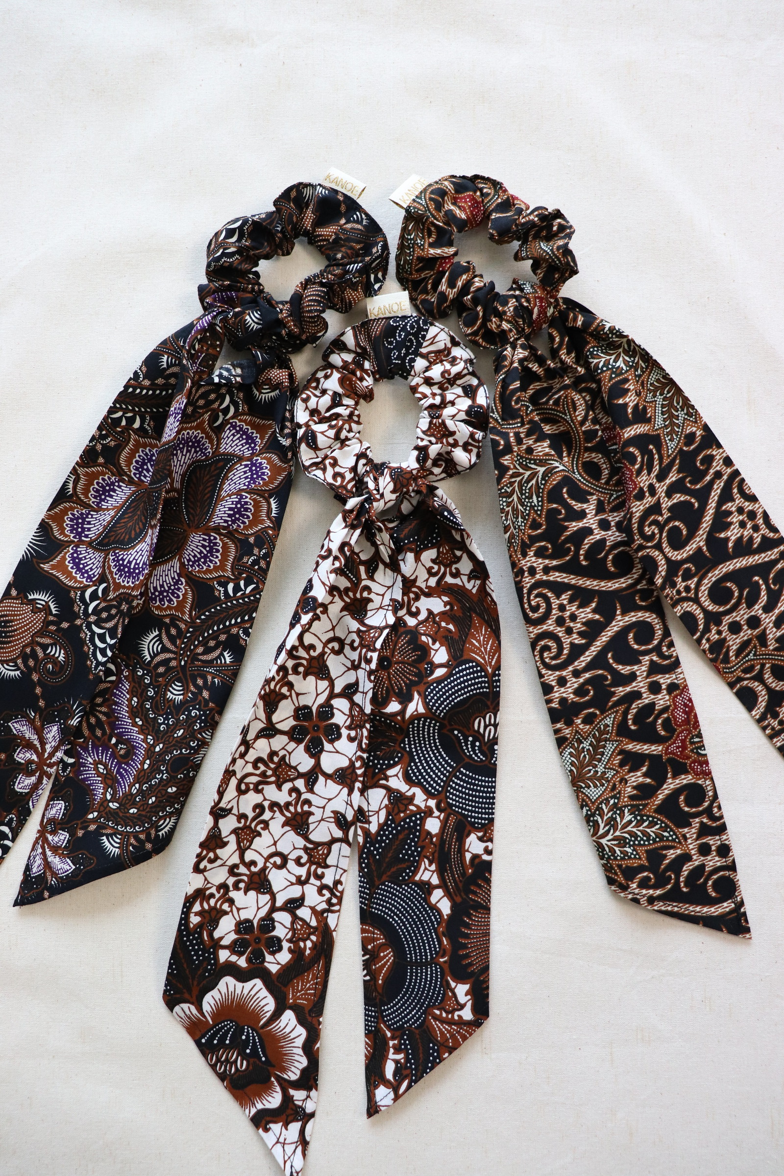 Batik Scrunchie w/ Ribbon [Set of 3] - Midnight Moon