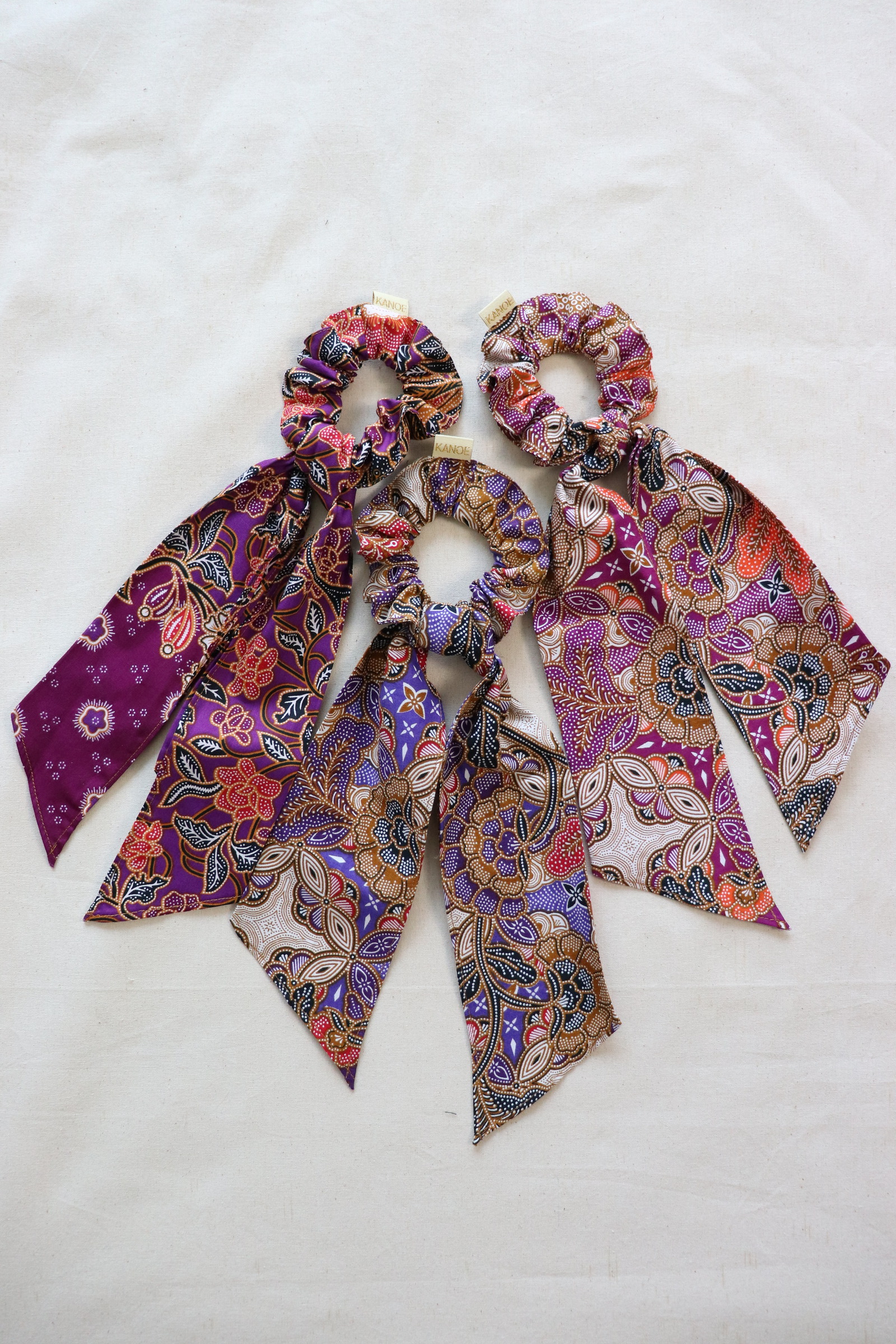 Batik Scrunchie w/ Ribbon [Set of 3] - Sweet Nightshade